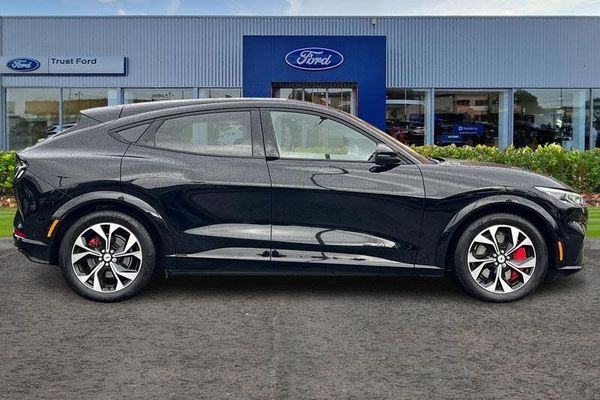 Used 2024 FORD MUSTANG MACH-E PRM EXT RNG AWD for sale - PistonHeads UK