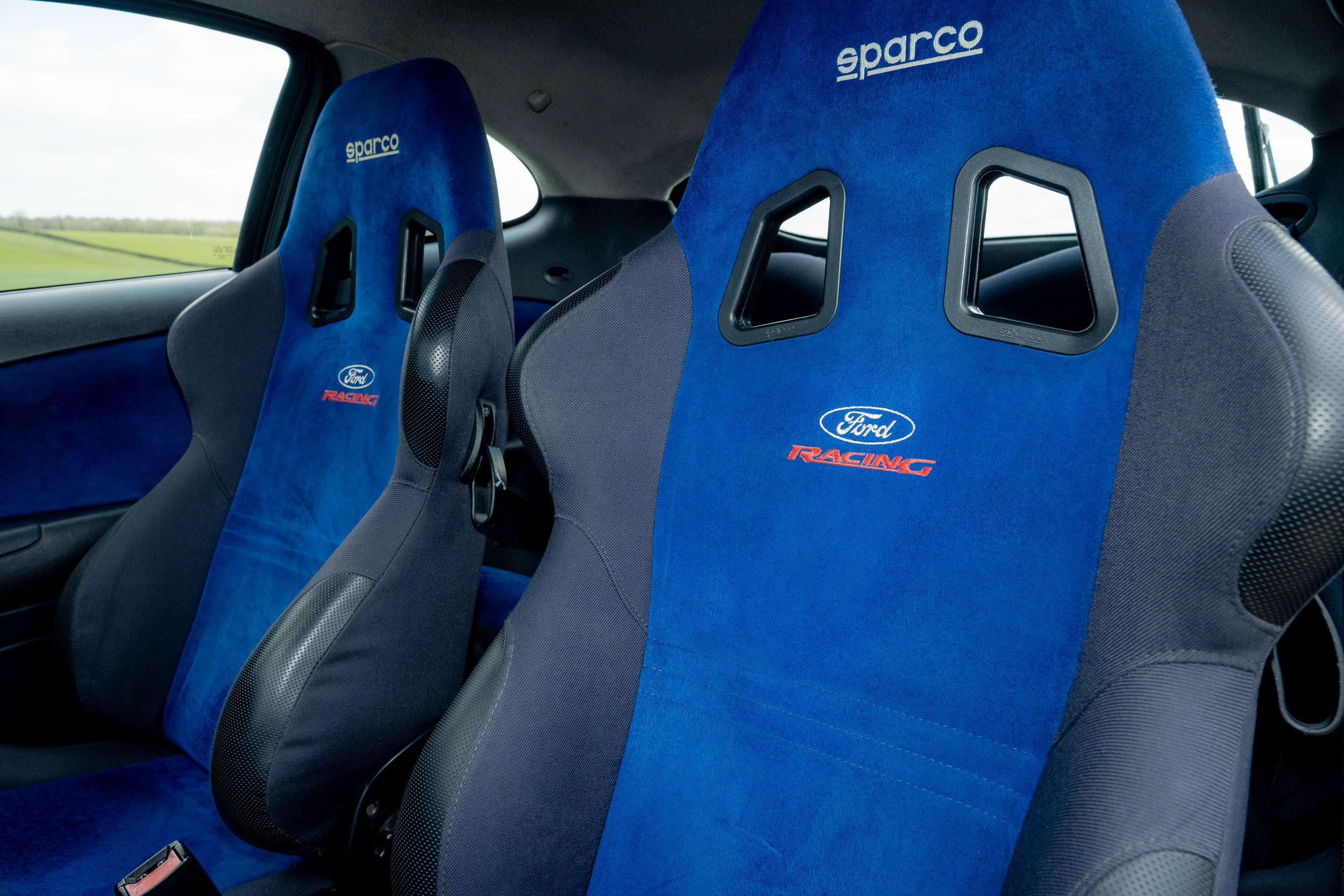 Photo 9 of 12 of 2000 Ford Racing Puma