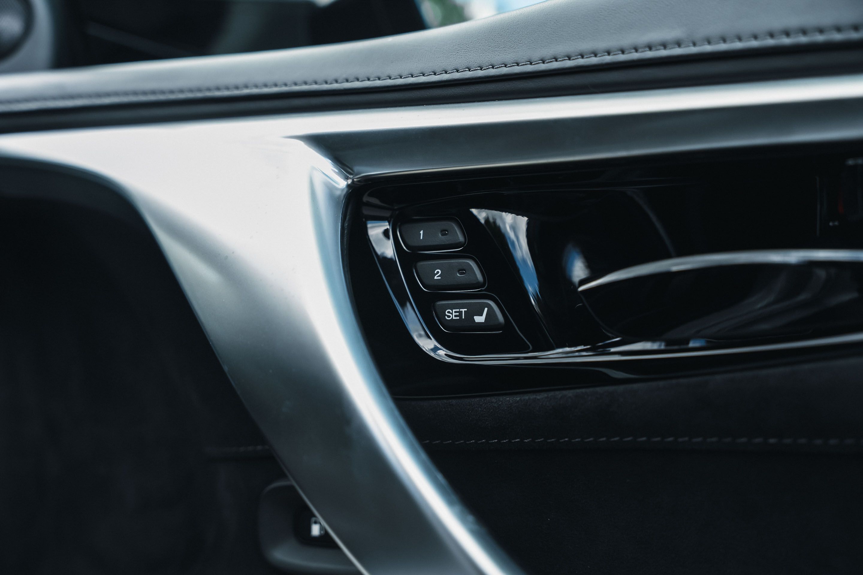 Photo 8 of 12 of 2017 Honda NSX (NC1)