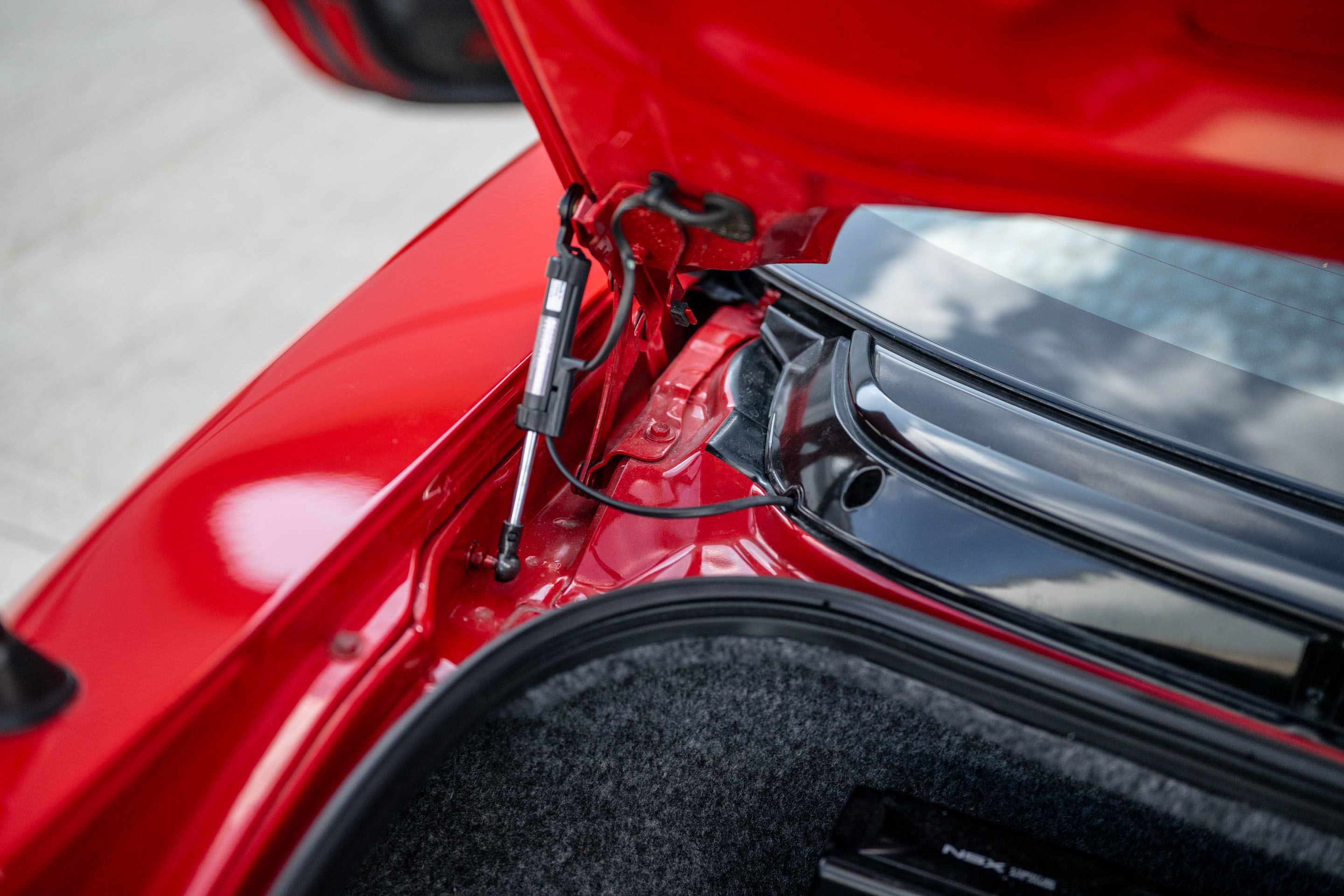 Photo 10 of 12 of 1998 Honda NSX 3.2