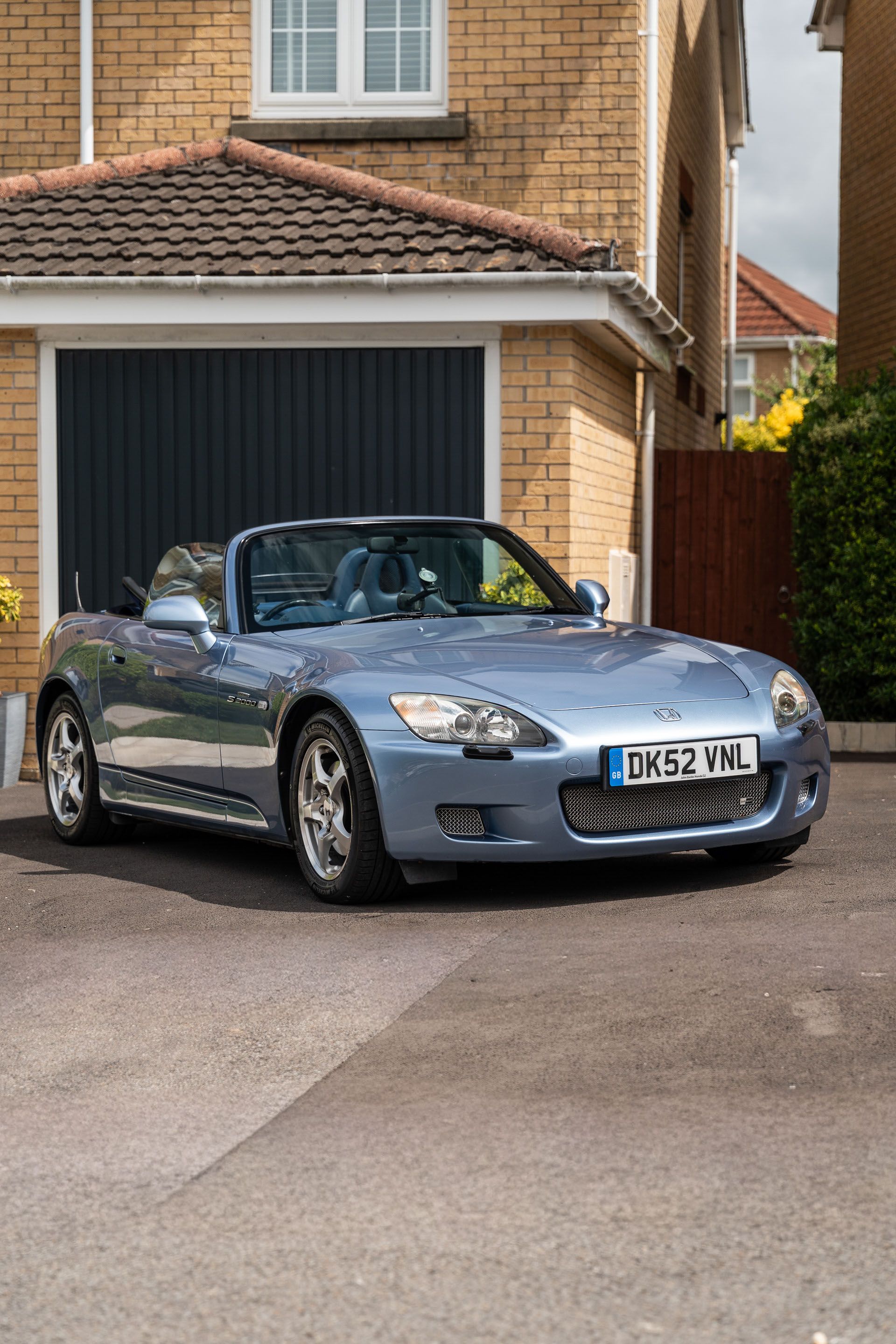 Photo 2 of 12 of 2002 Honda S2000 GT
