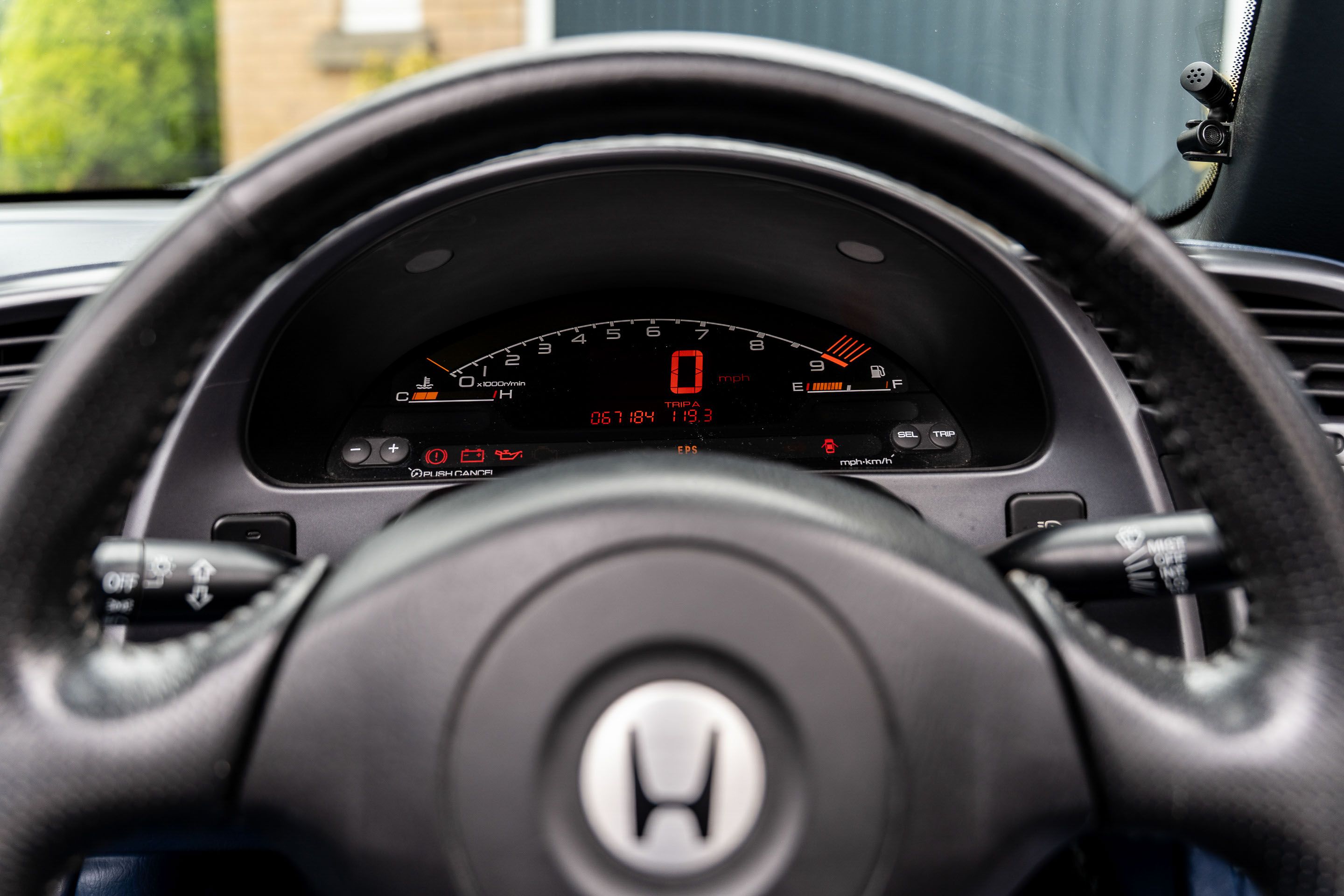 Photo 6 of 12 of 2002 Honda S2000 GT