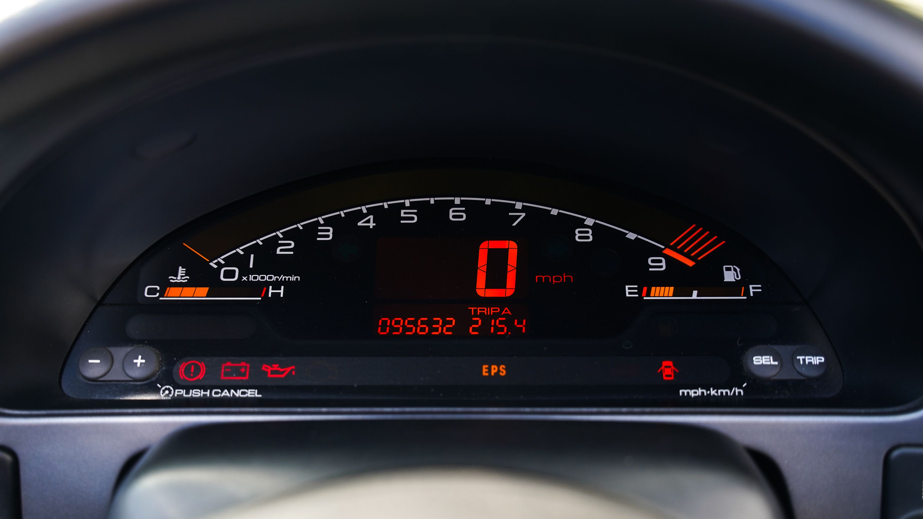 Photo 4 of 12 of 2002 Honda S2000