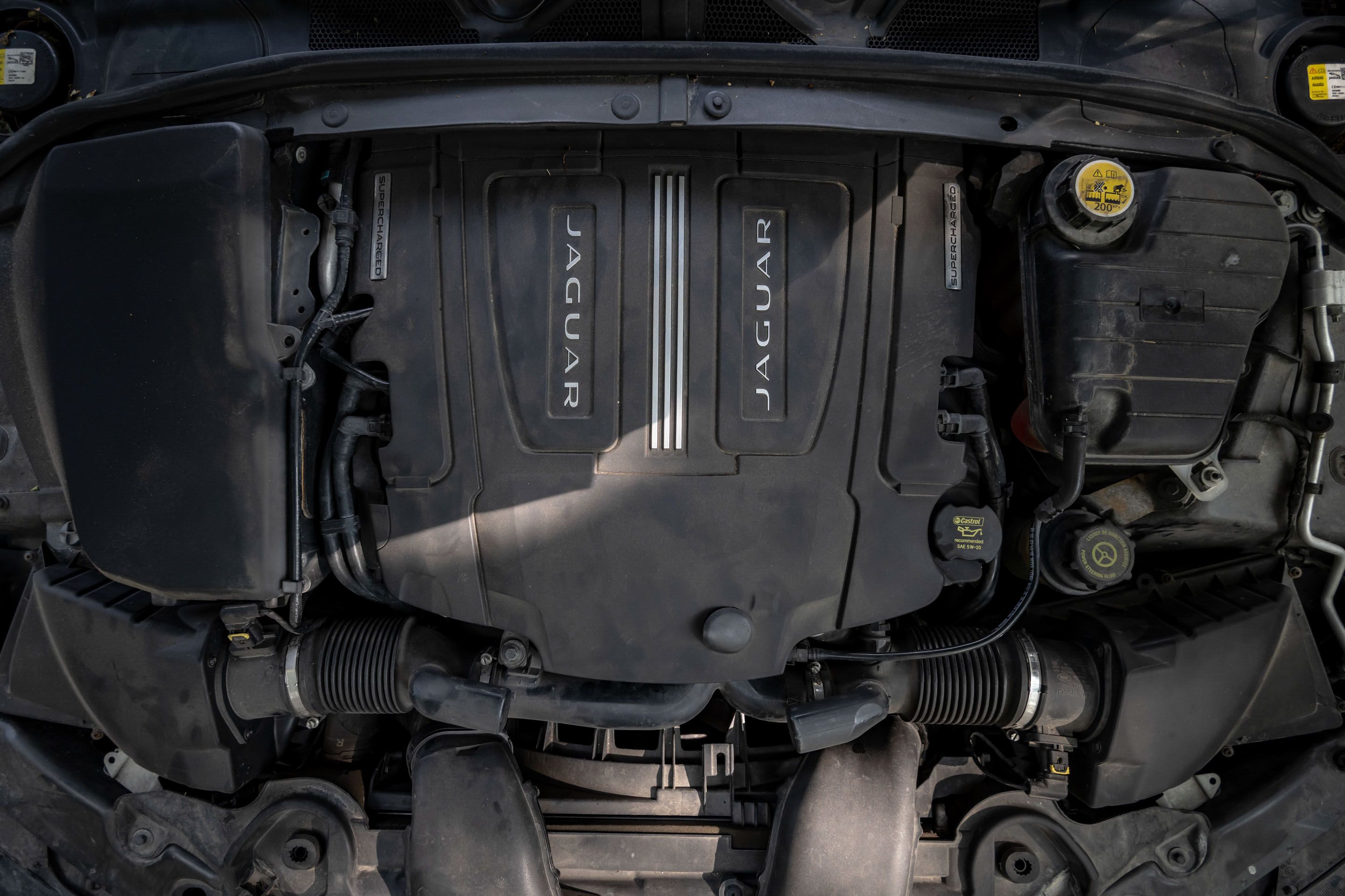 Photo 9 of 12 of 2014 Jaguar XFR-S