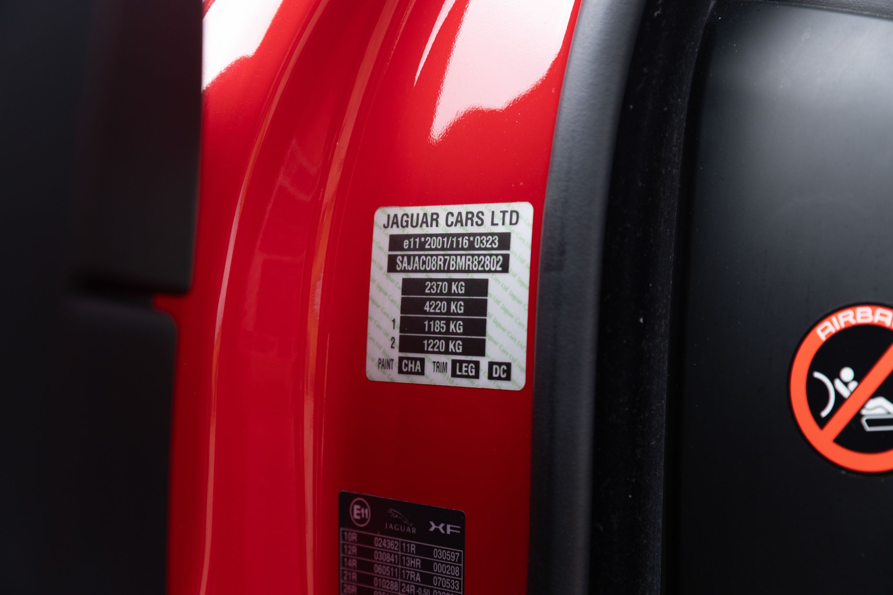 Photo 8 of 12 of 2010 Jaguar XFR