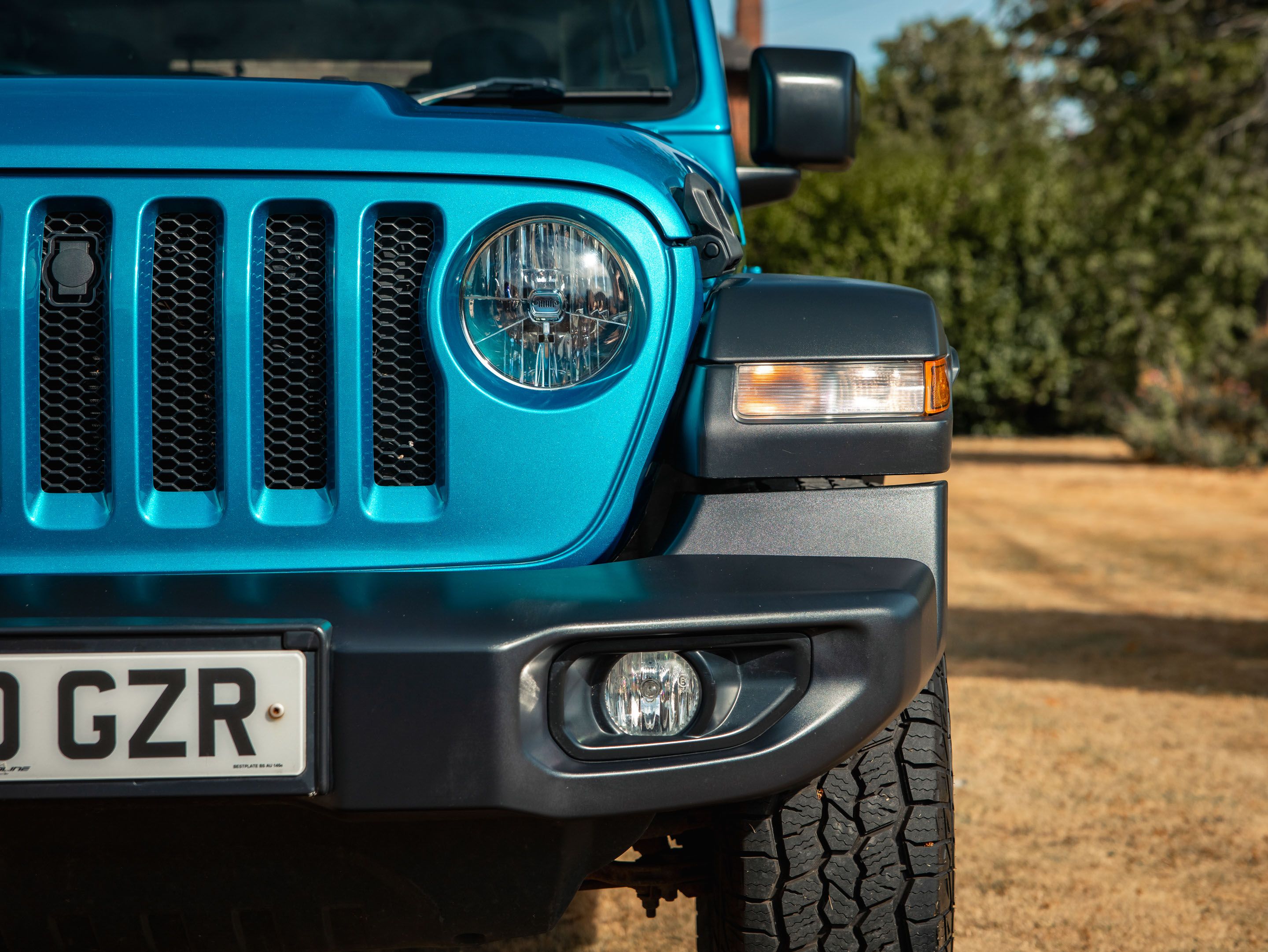 Photo 2 of 12 of 2020 Jeep Wrangler Sport