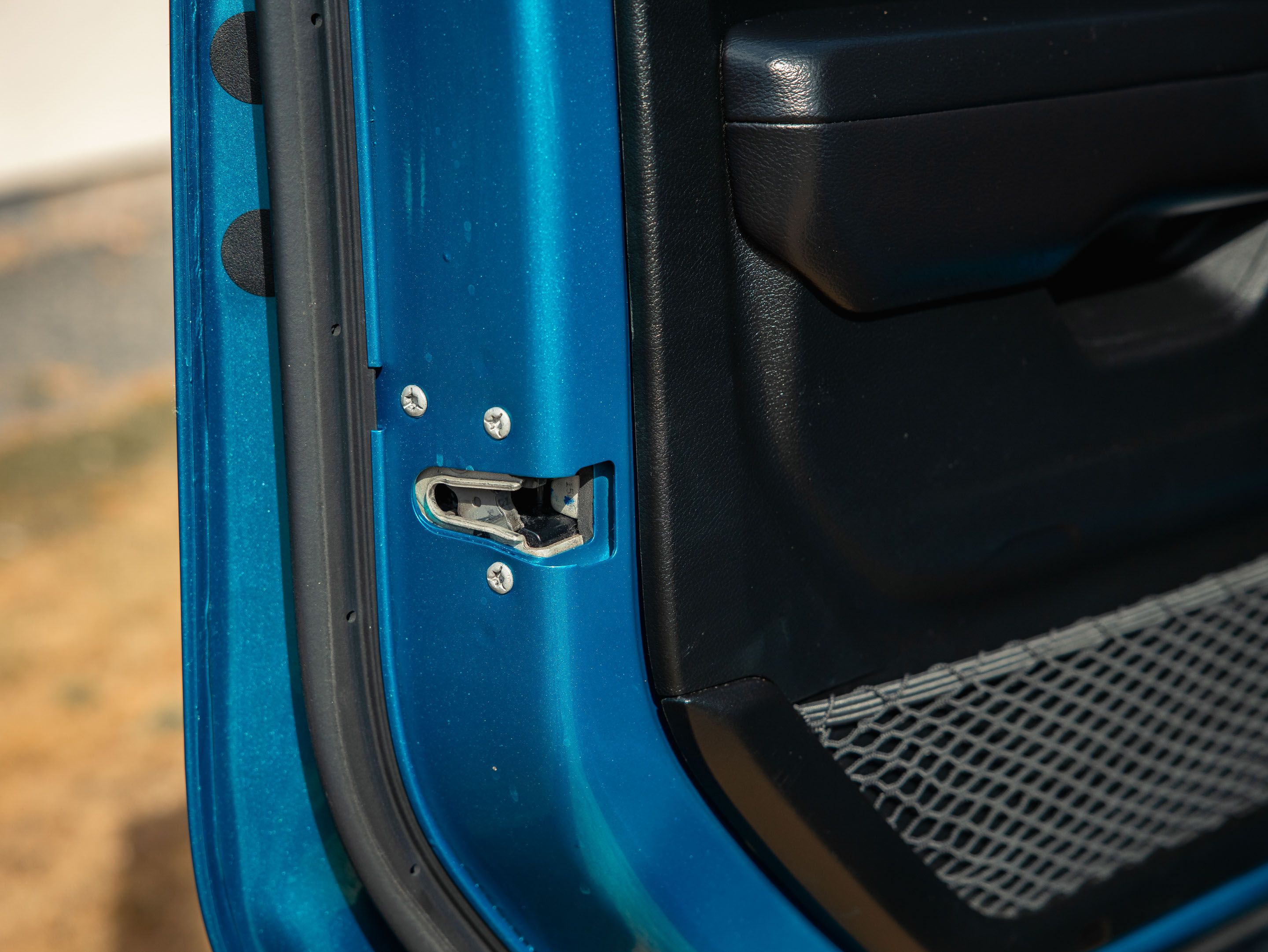 Photo 8 of 12 of 2020 Jeep Wrangler Sport