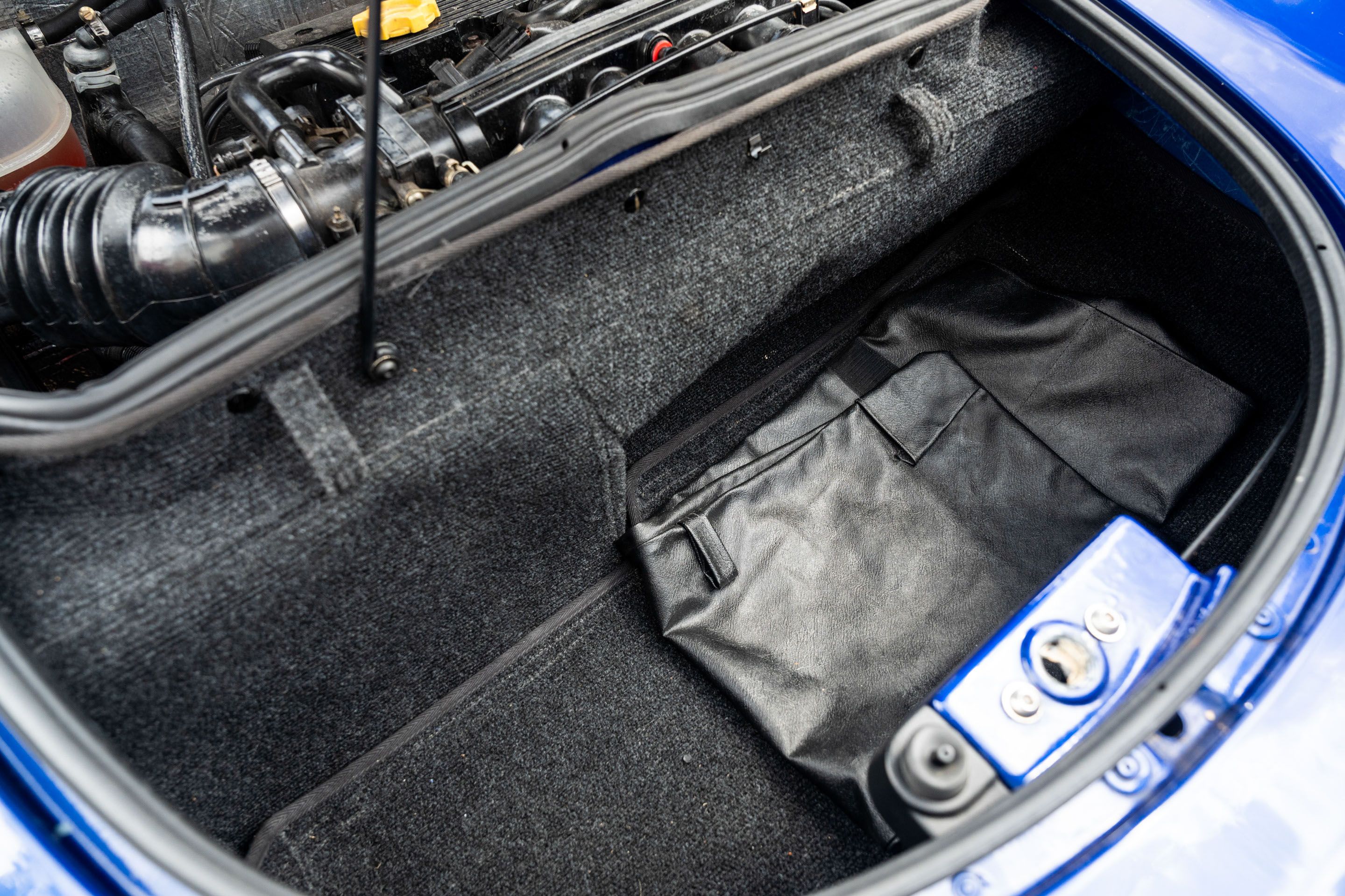 Photo 8 of 12 of 2000 Lotus Elise S1