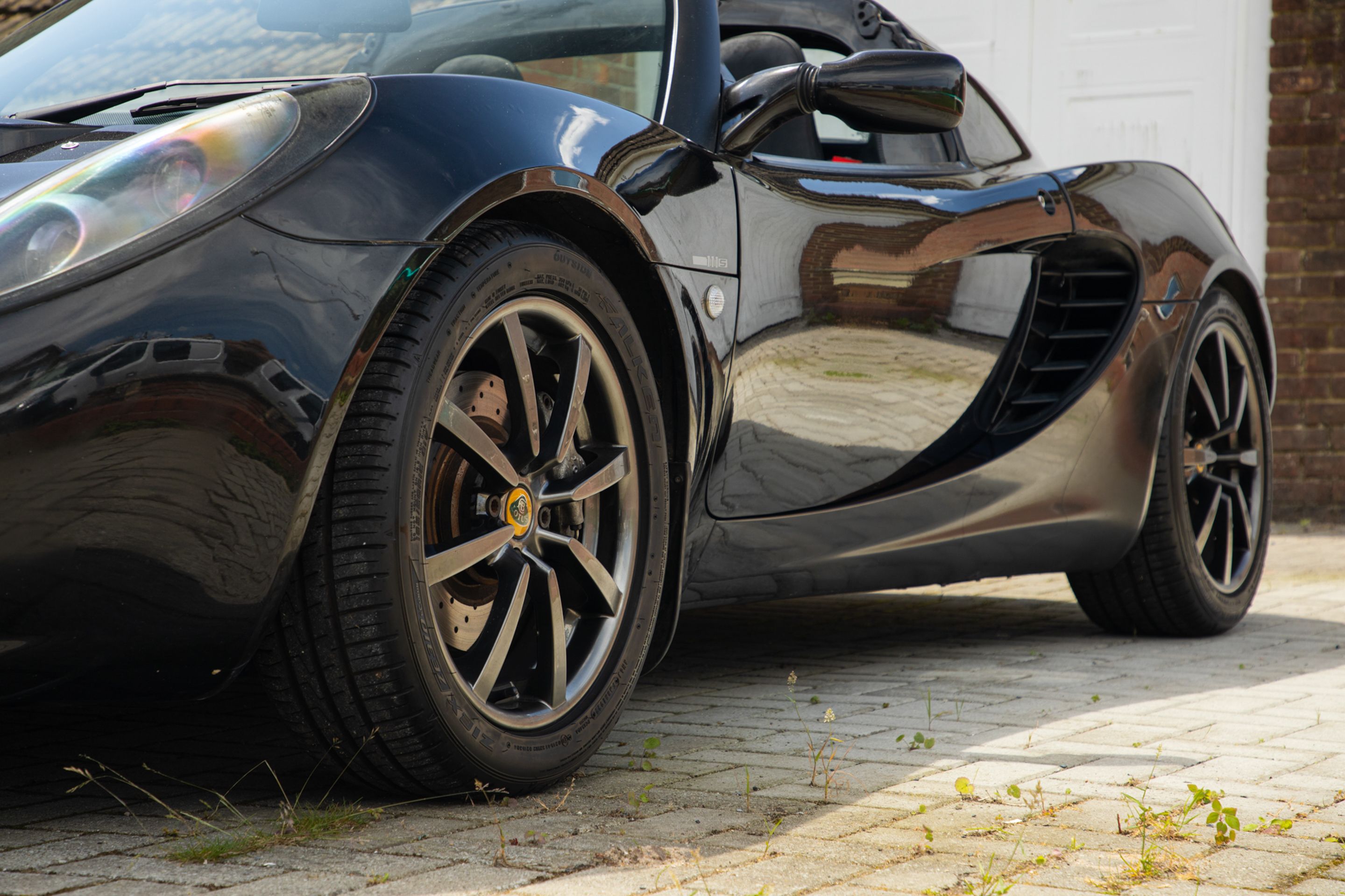 Photo 4 of 12 of 2002 Lotus Elise S2 Supercharged