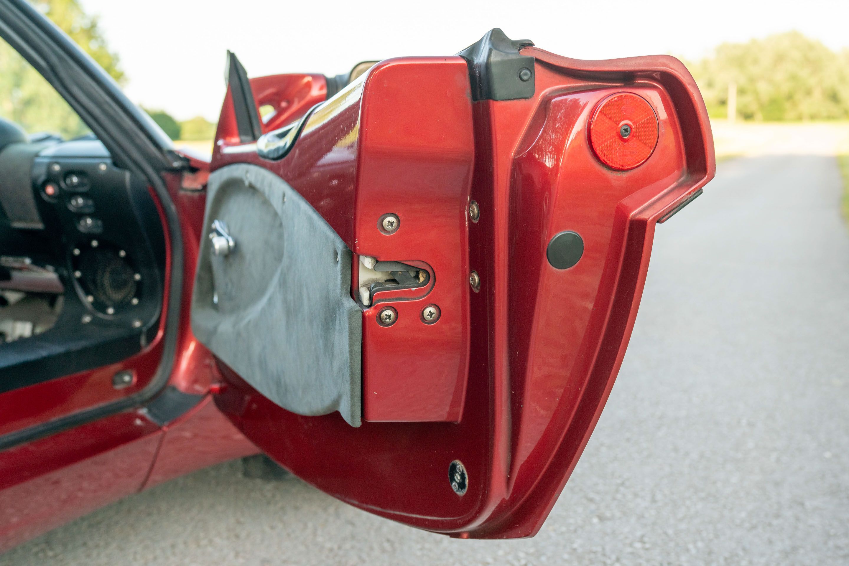 Photo 7 of 12 of 2002 Lotus Elise S2 135 Sport Edition