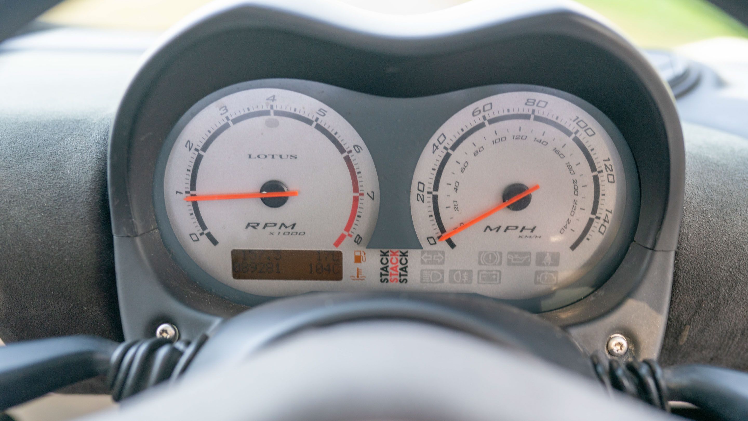 Photo 6 of 12 of 2002 Lotus Elise S2 135 Sport Edition