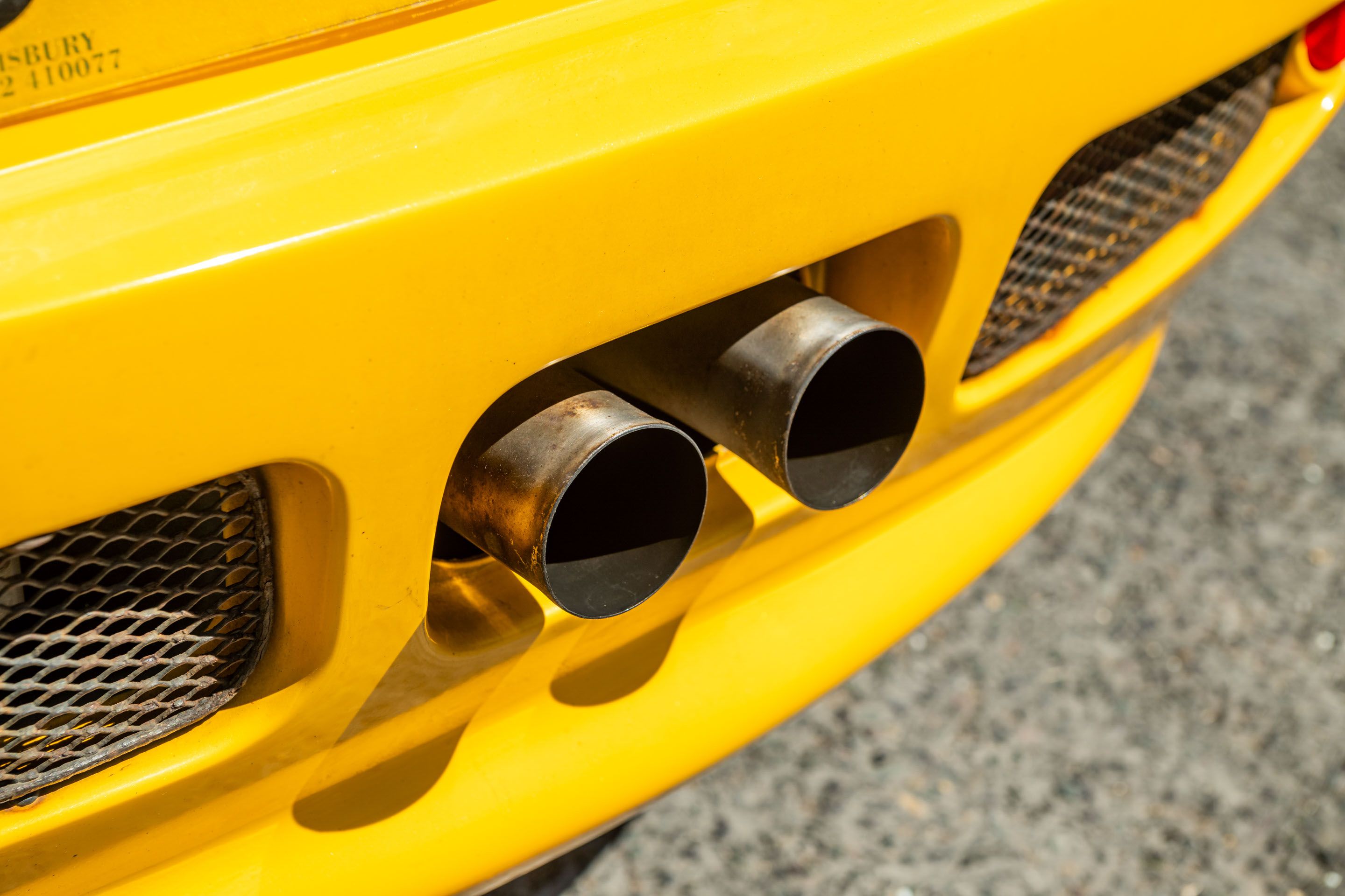 Photo 5 of 12 of 1999 Lotus Elise Series 1 - One Owner