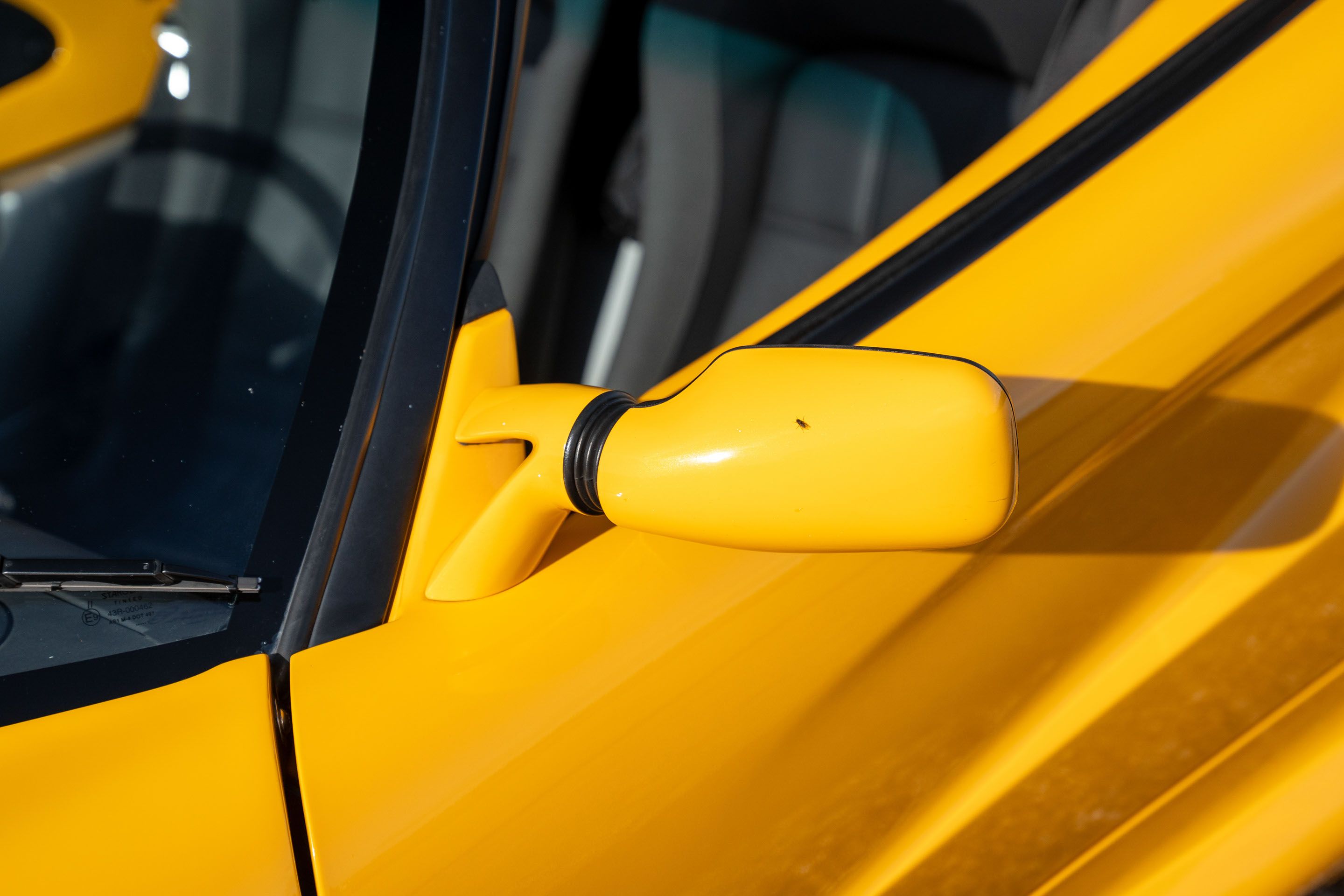 Photo 2 of 12 of 2000 Lotus Elise S1