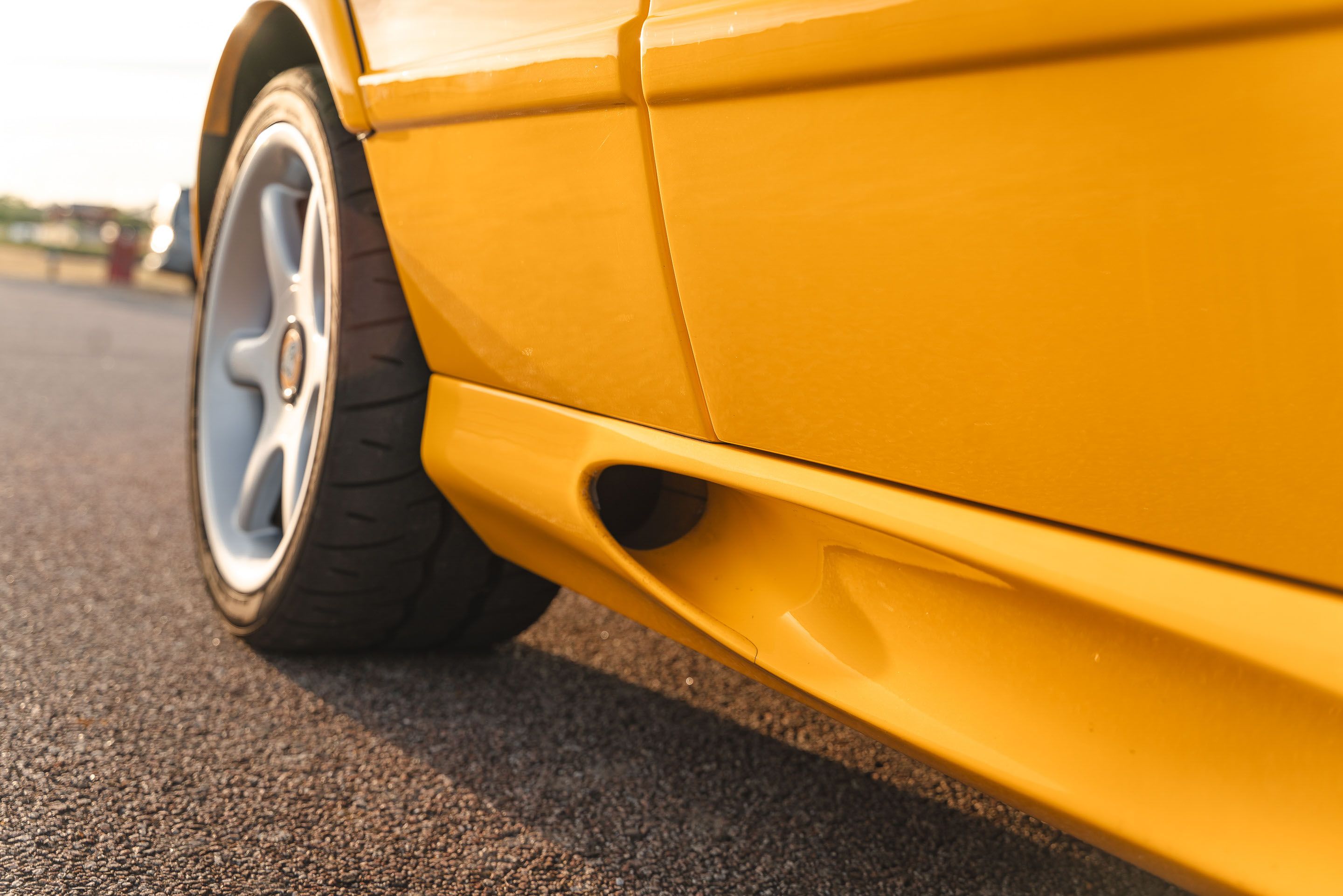 Photo 5 of 12 of 2001 Lotus Esprit Turbo