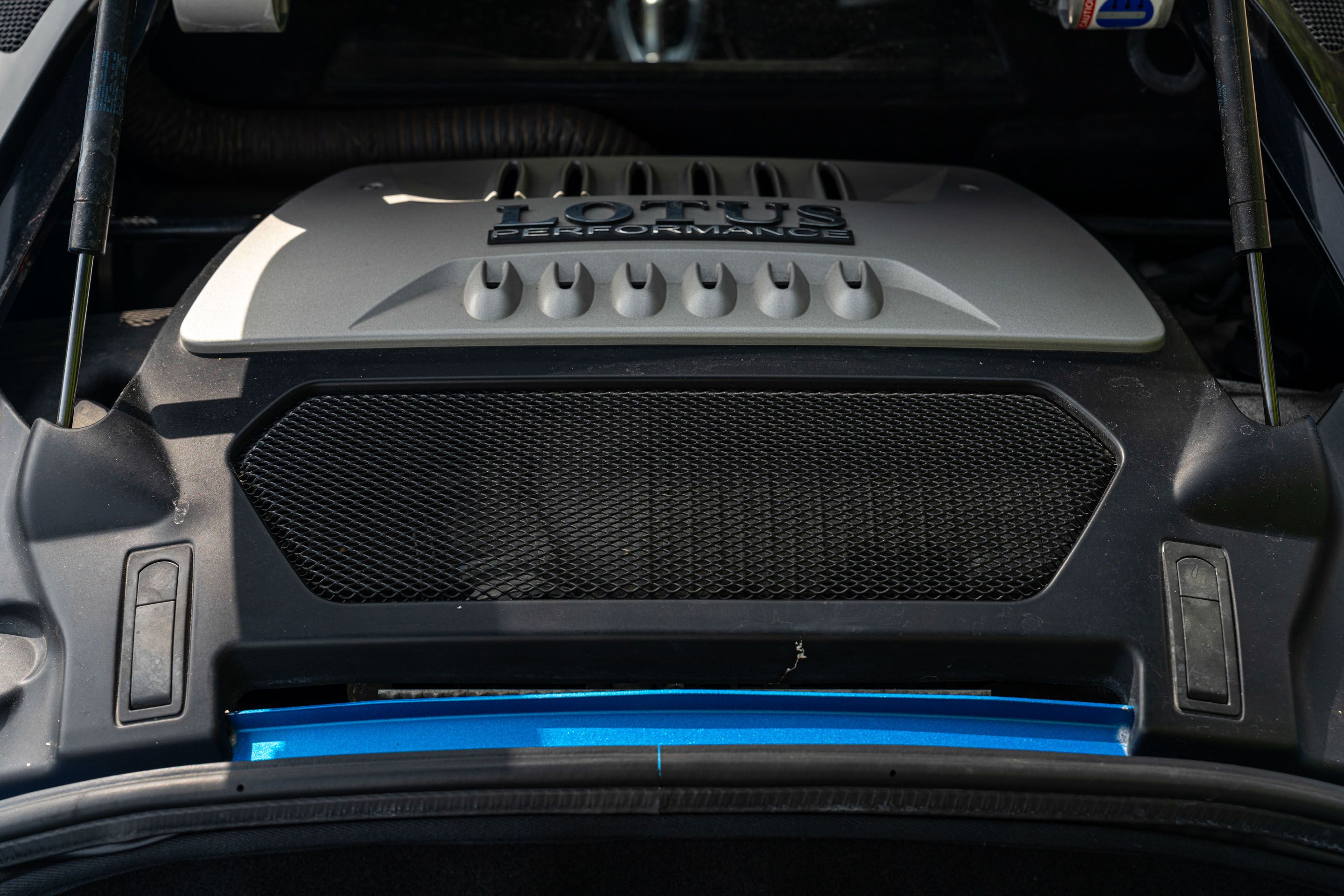 Photo 8 of 12 of 2011 Lotus Evora S Manual