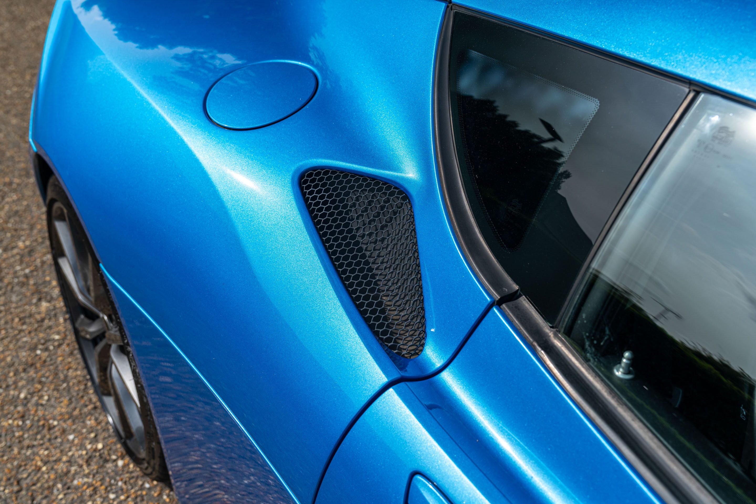 Photo 2 of 12 of 2011 Lotus Evora S Manual