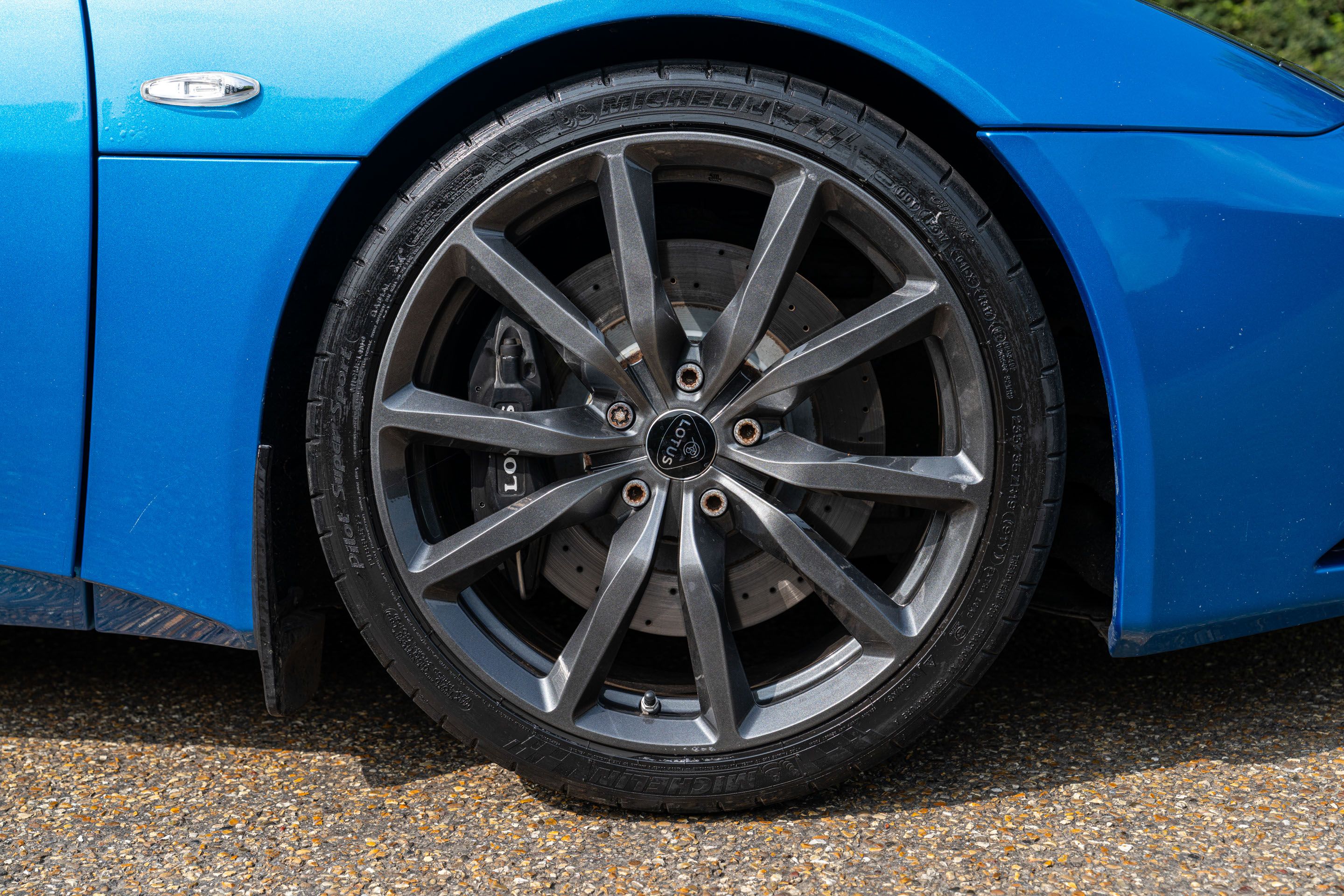 Photo 3 of 12 of 2011 Lotus Evora S Manual