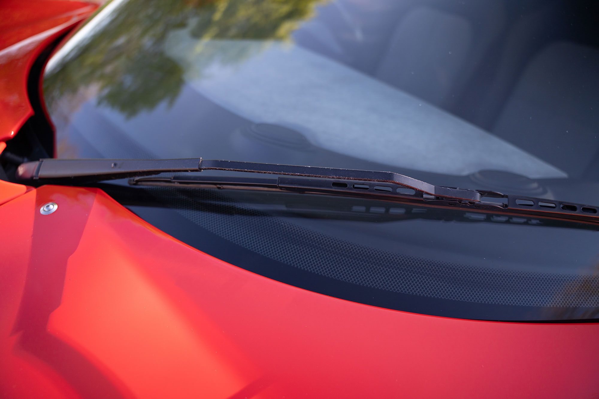 Photo 3 of 12 of 2004 Lotus Exige S2