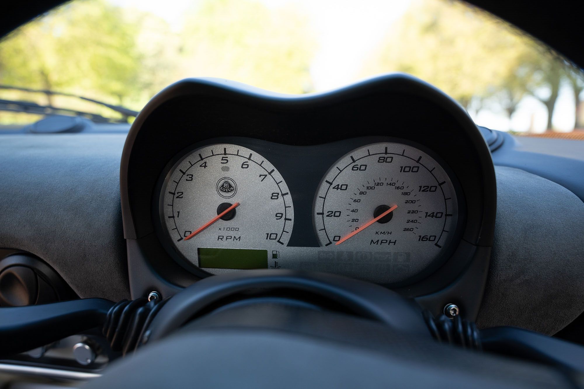 Photo 6 of 12 of 2004 Lotus Exige S2