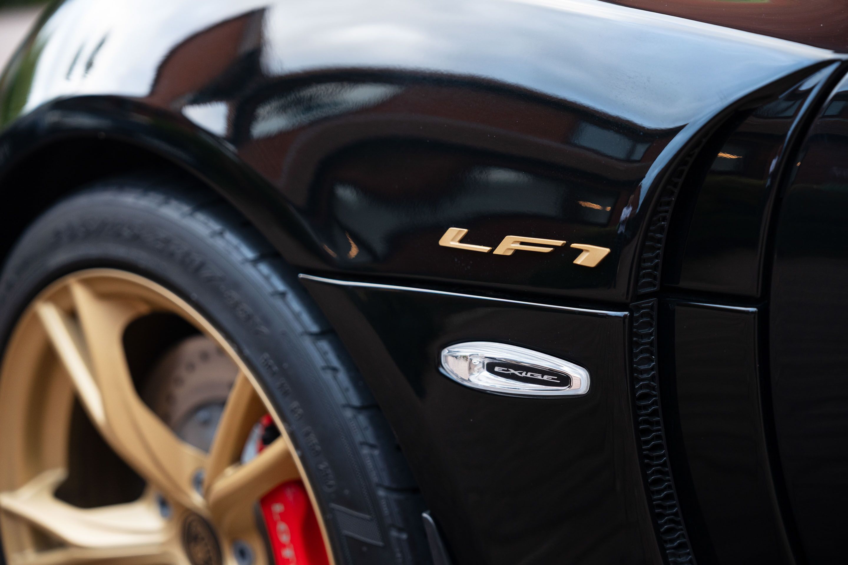 Photo 3 of 12 of 2014 Lotus Exige LF1
