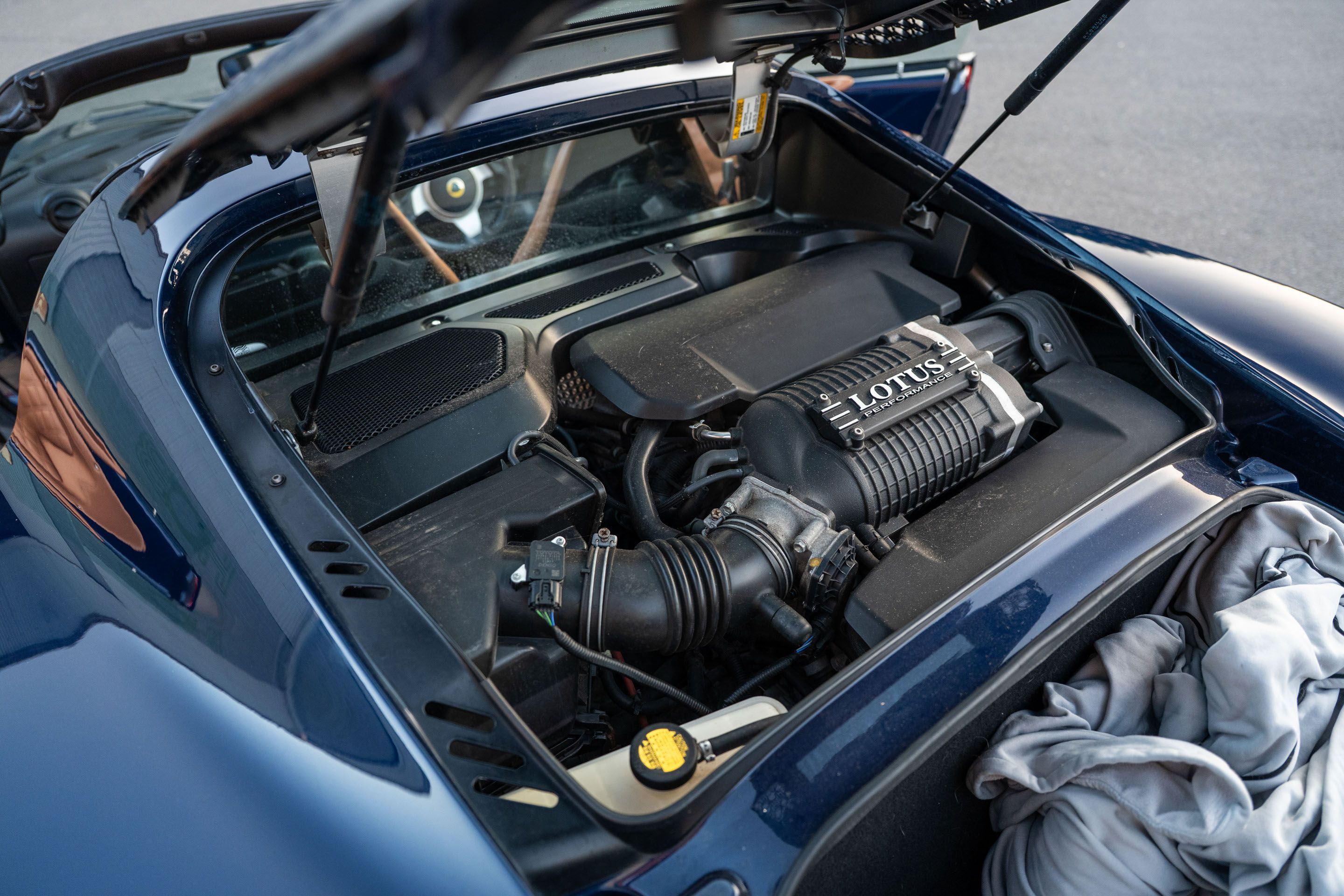 Photo 10 of 12 of 2013 Lotus Exige V6 Roadster