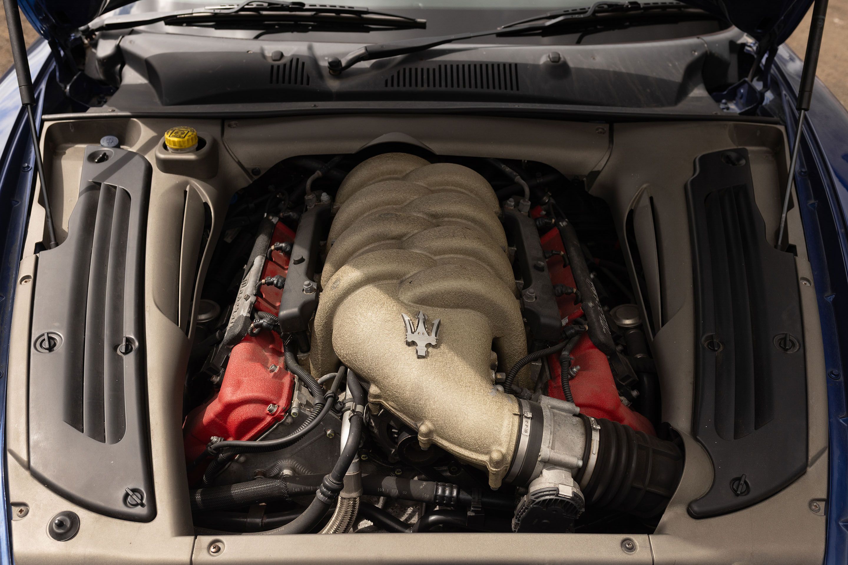 Photo 10 of 12 of 2004 Maserati 4200 Spyder Cambiocorsa