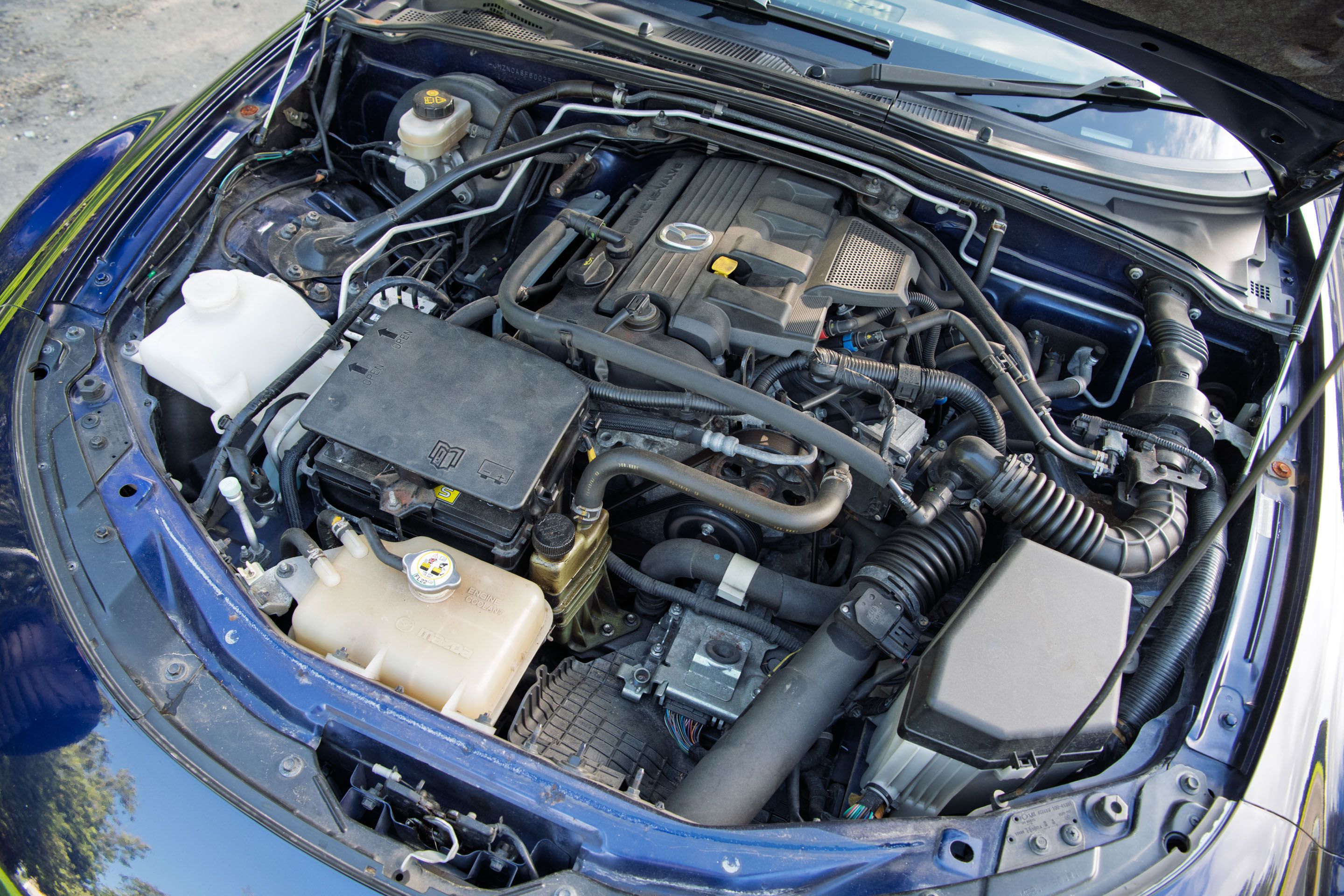 Photo 10 of 12 of 2011 Mazda MX-5 Sport Tech PRHT (NC) BBR Super 200