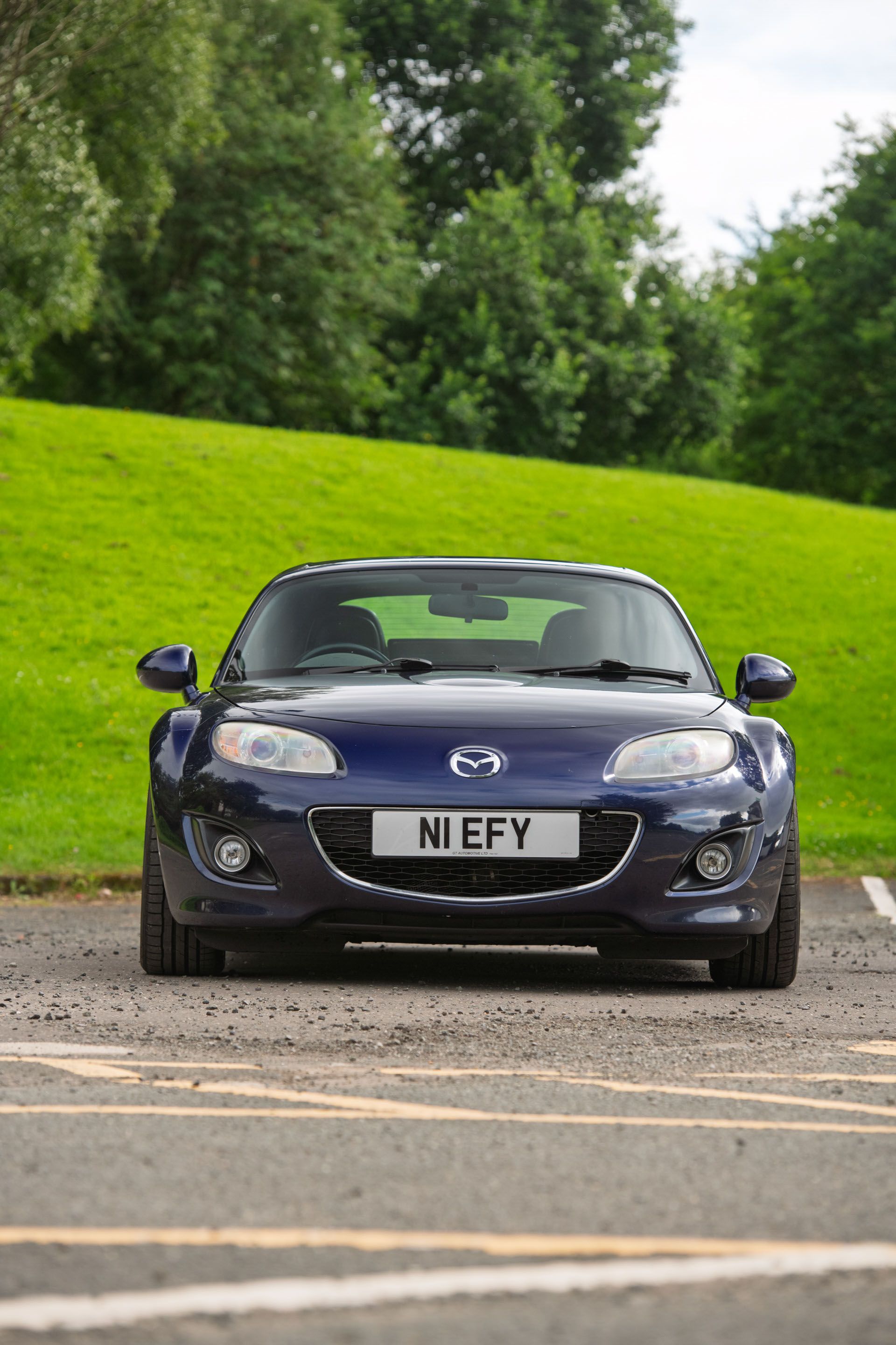 Photo 3 of 12 of 2011 Mazda MX-5 Sport Tech PRHT (NC) BBR Super 200