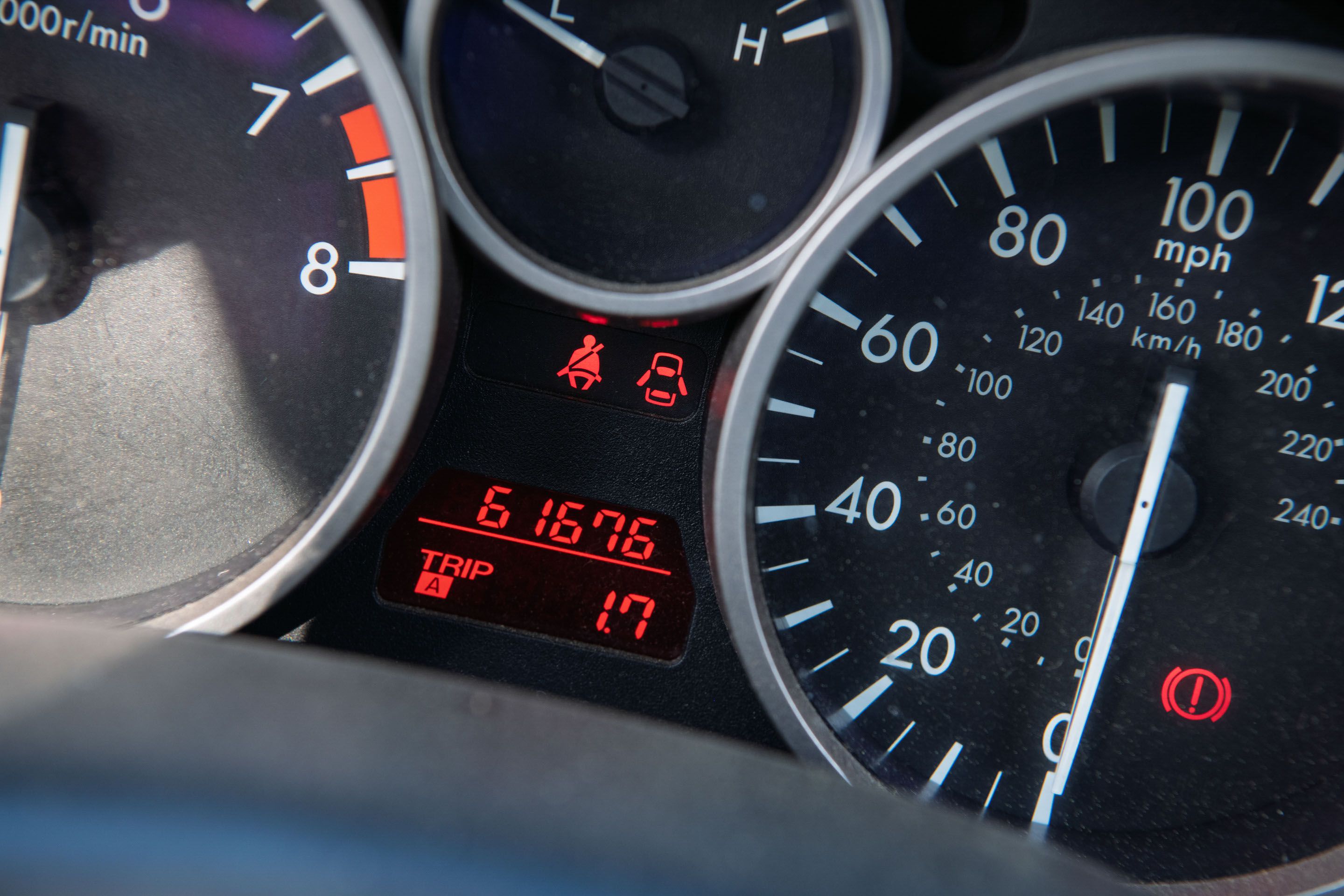 Photo 7 of 12 of 2011 Mazda MX-5 Sport Tech PRHT (NC) BBR Super 200