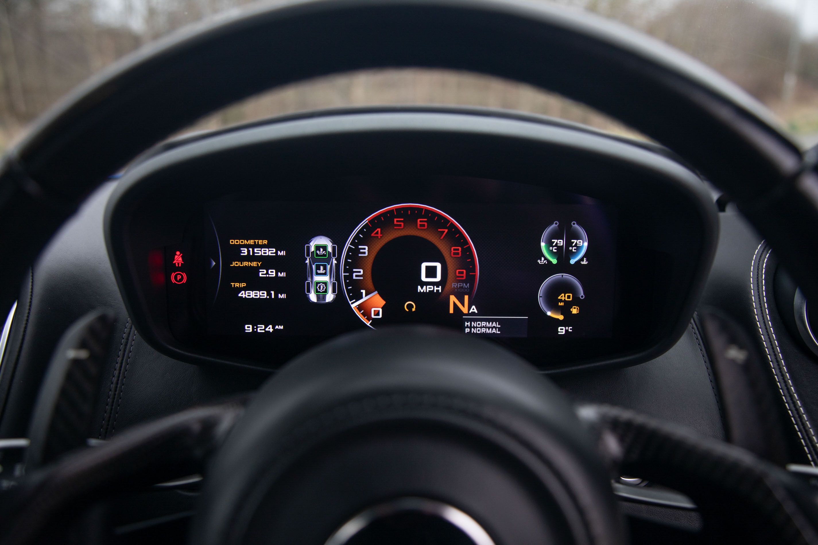 Photo 6 of 12 of 2019 McLaren 570S