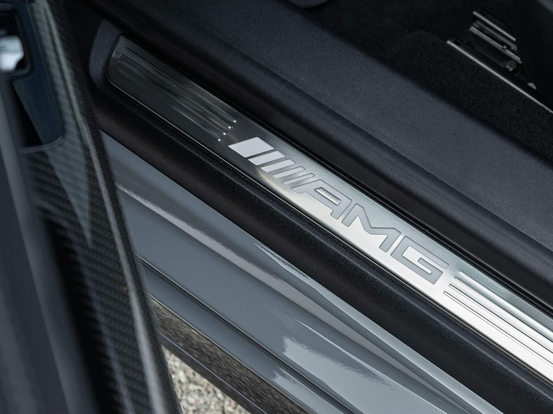 Mercedes-Benz SL Class 4.0 SL63 V8 BiTurbo AMG Performance (Premium Plus) SpdS MCT 4MATIC+ Euro 6 (s/s) 2dr