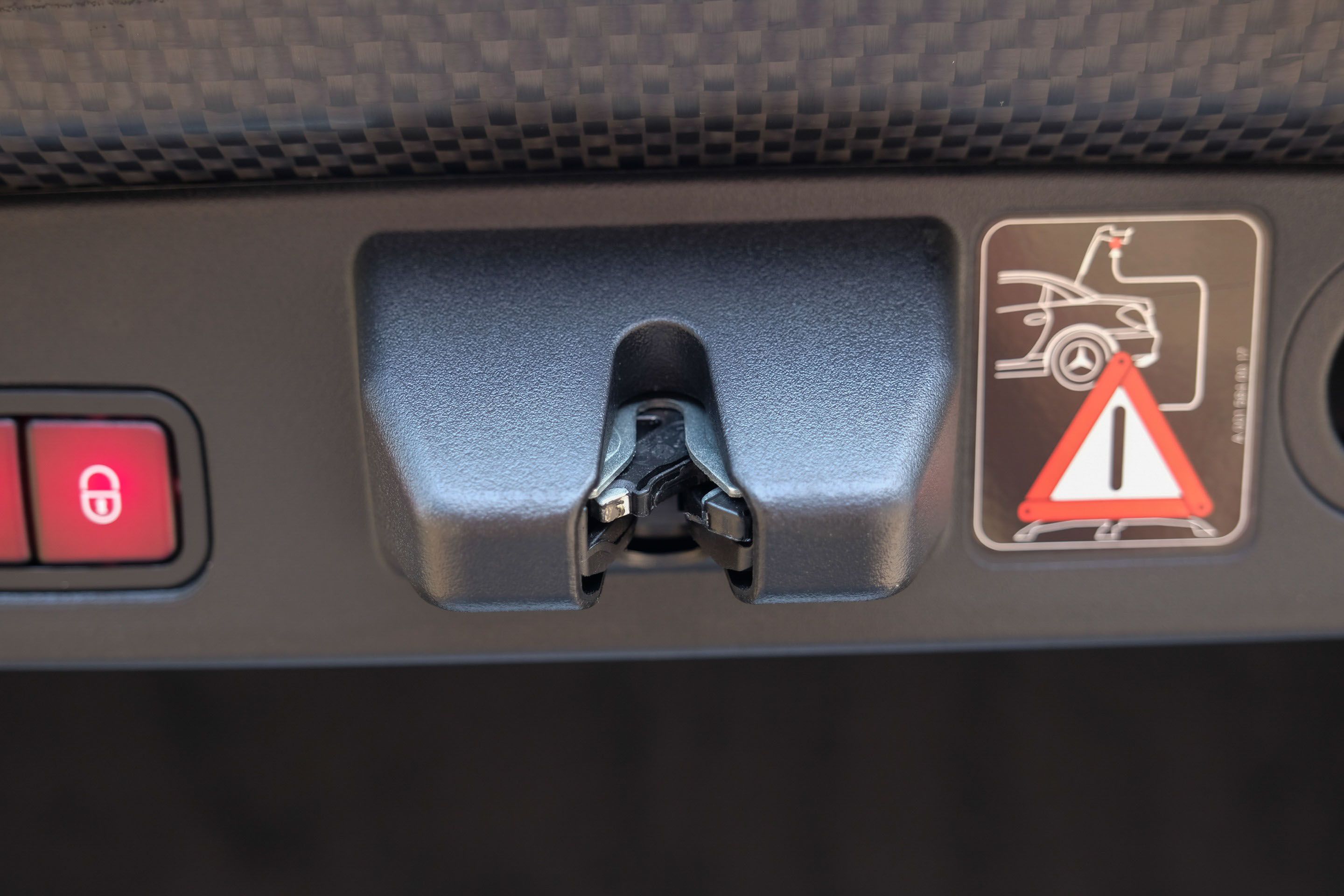 Photo 7 of 12 of 2016 Mercedes-Benz SL 400 AMG Line (R231) Automatic