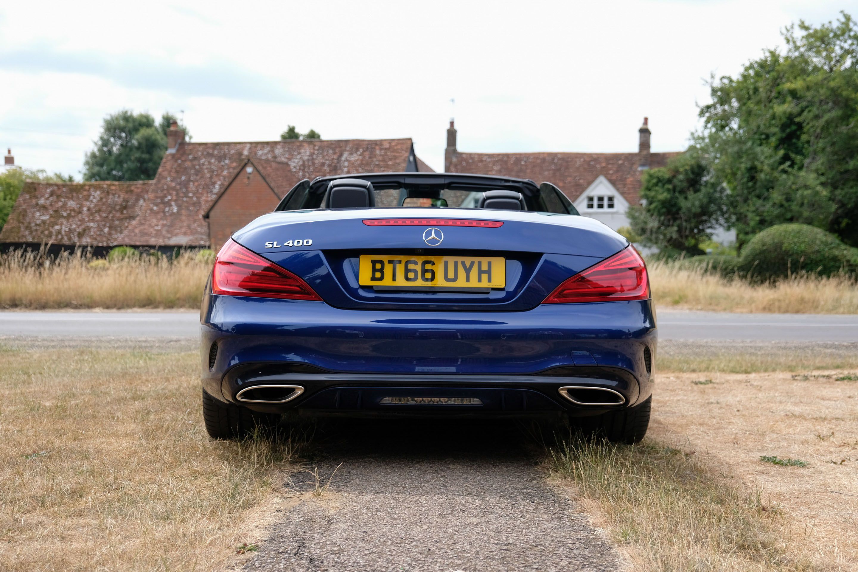 Photo 2 of 12 of 2016 Mercedes-Benz SL 400 AMG Line (R231) Automatic