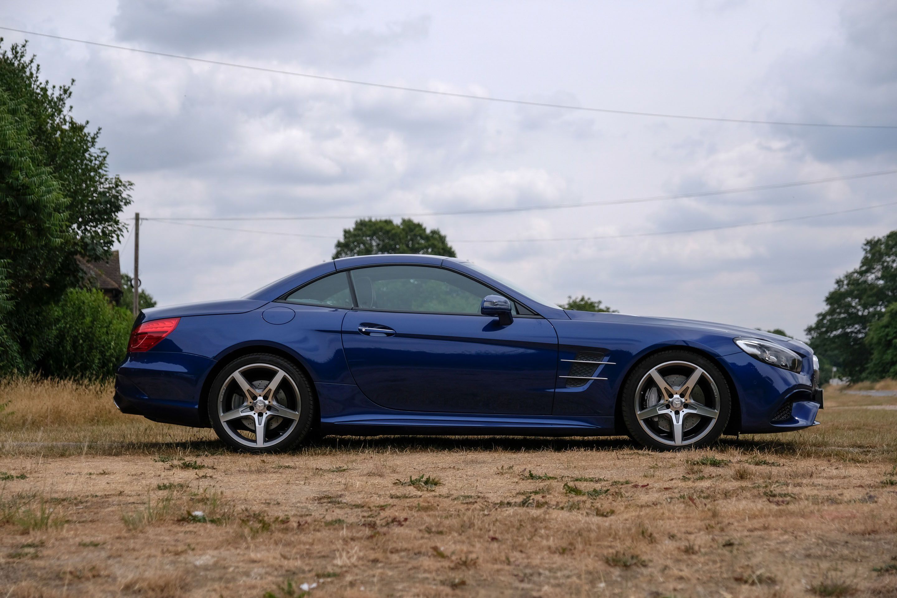 Photo 3 of 12 of 2016 Mercedes-Benz SL 400 AMG Line (R231) Automatic