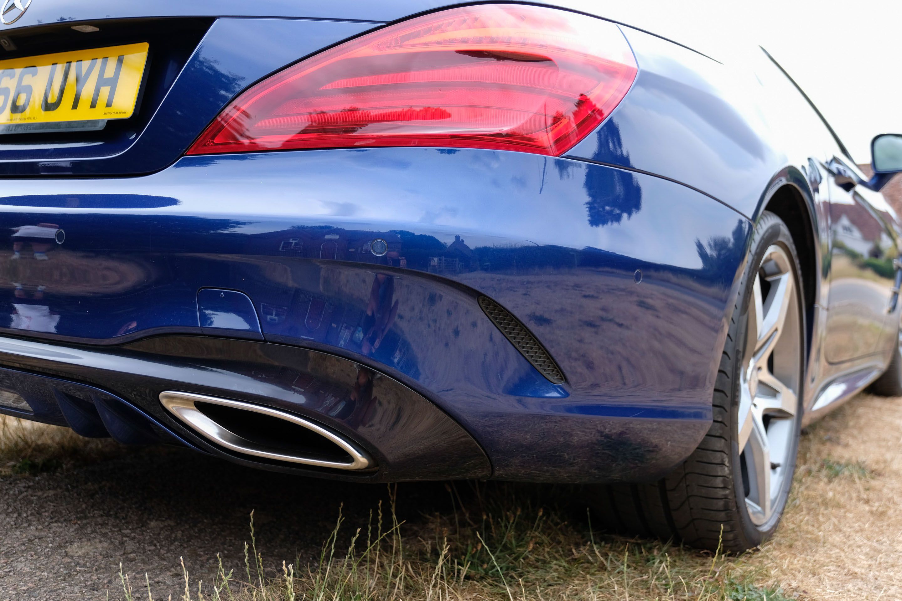 Photo 5 of 12 of 2016 Mercedes-Benz SL 400 AMG Line (R231) Automatic