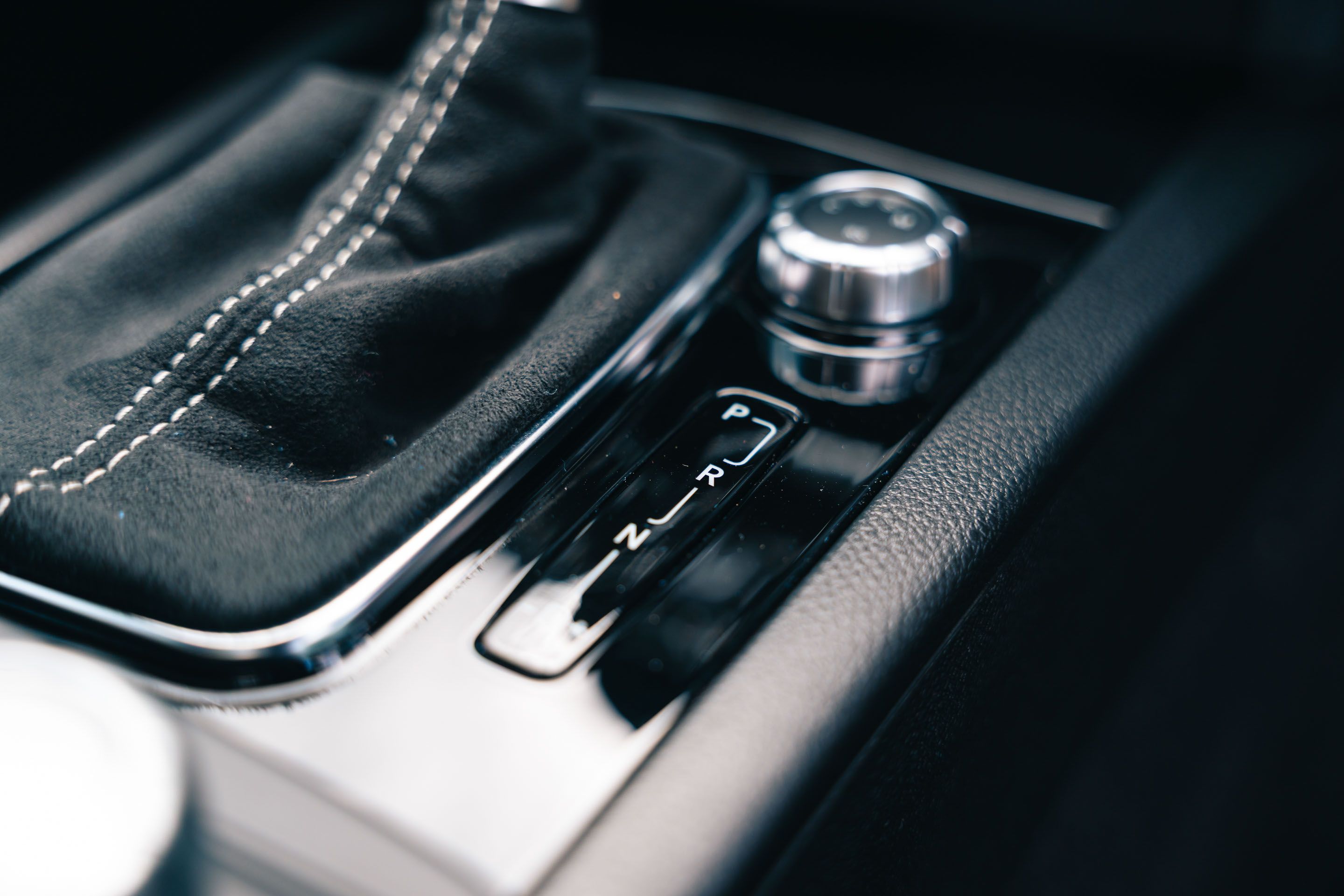 Photo 6 of 12 of 2013 Mercedes-Benz C63 AMG Edition 507