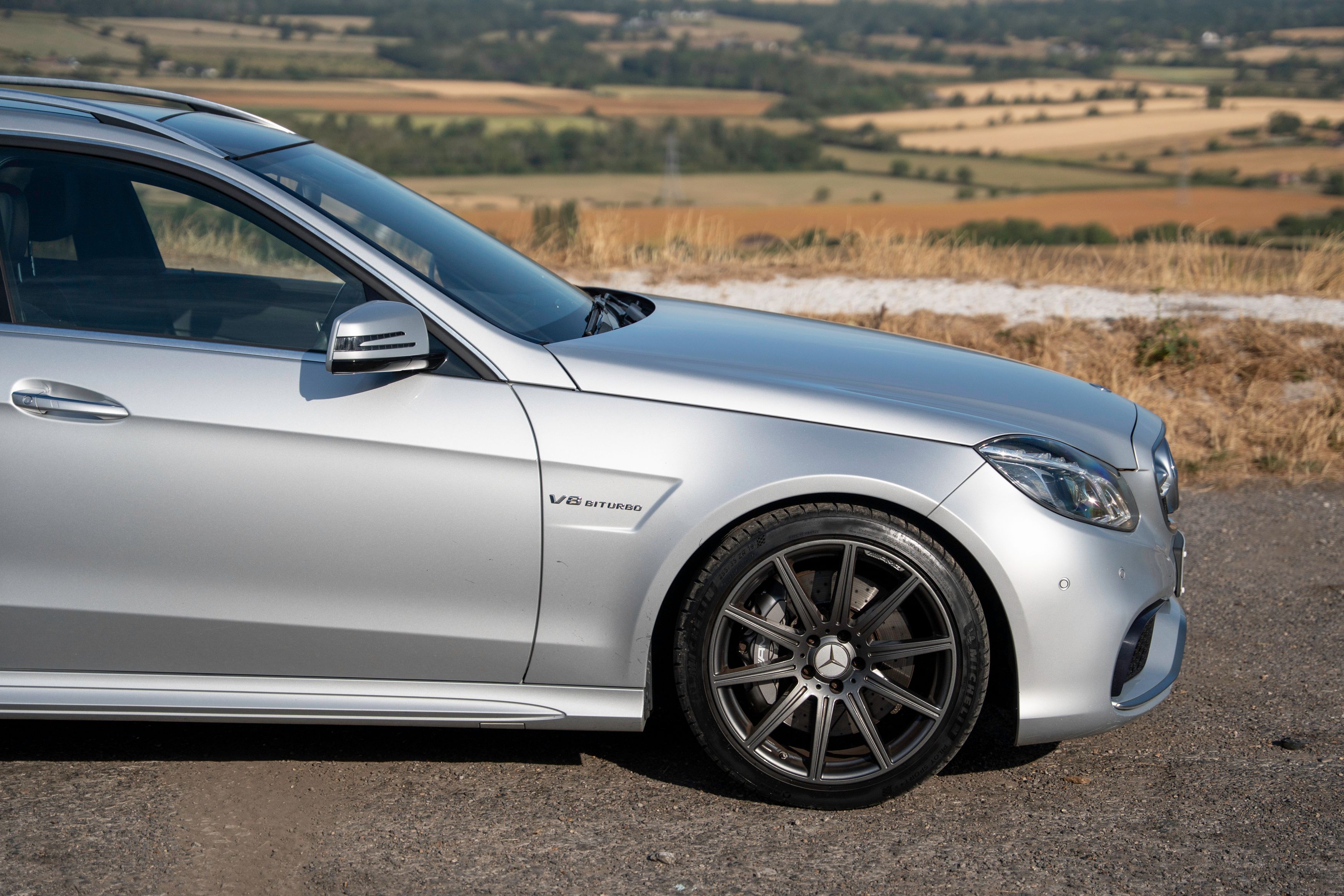 Photo 3 of 12 of 2015 Mercedes-Benz E63 AMG Estate