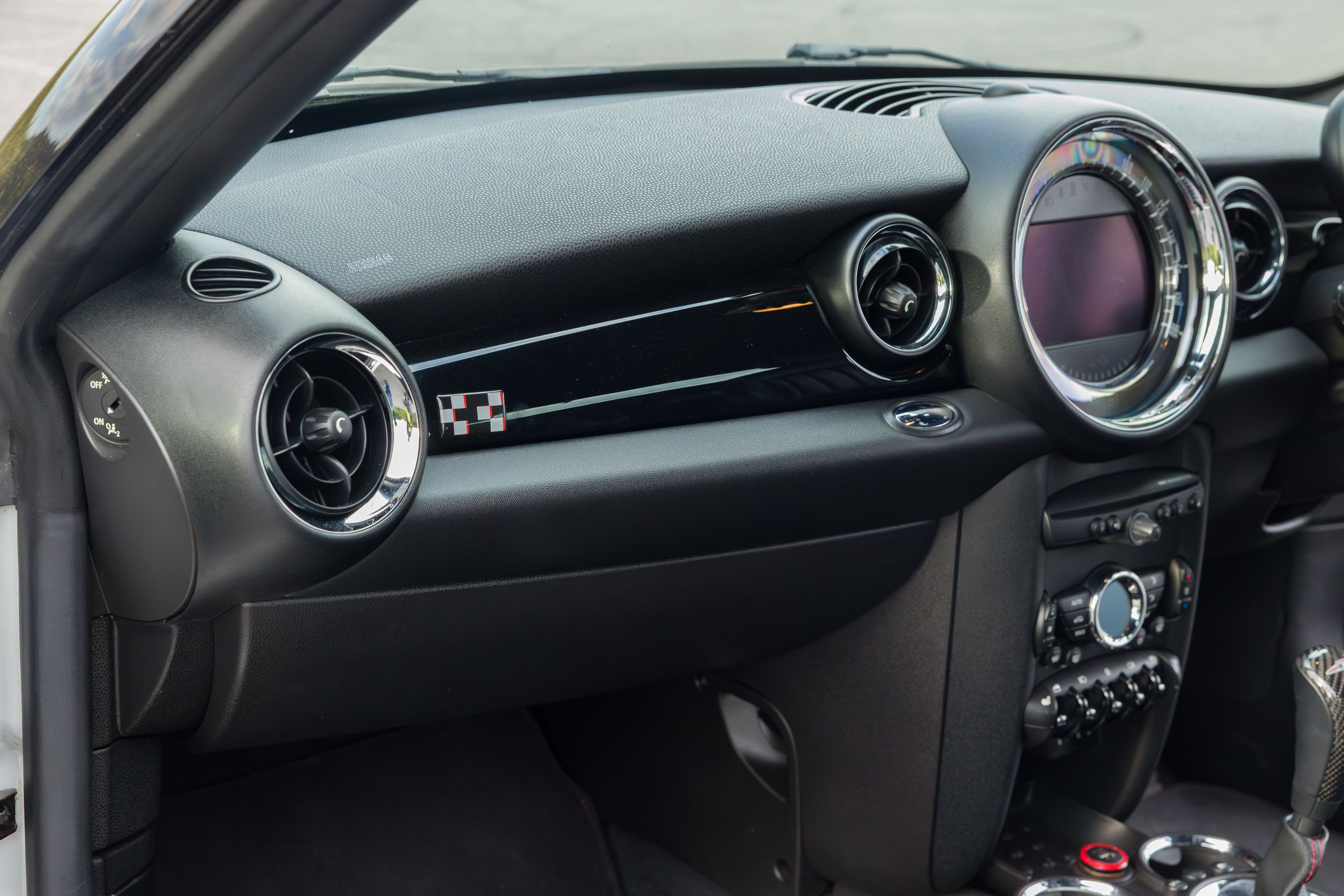 Photo 7 of 12 of 2012 Mini John Cooper Works Coupe (R58) Manual