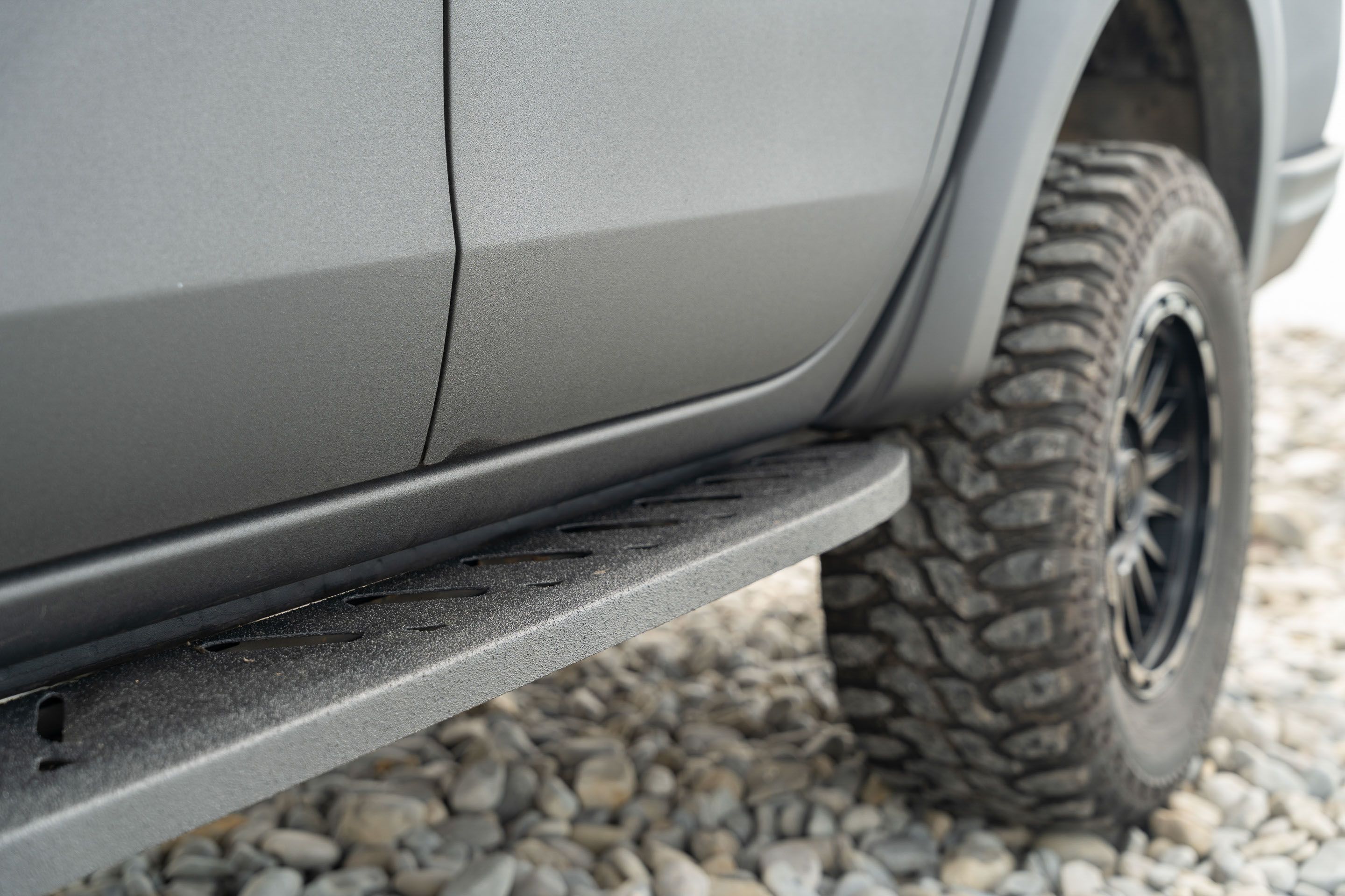 Photo 5 of 12 of 2018 Mitsubishi L200 Barbarian Adventure Truck