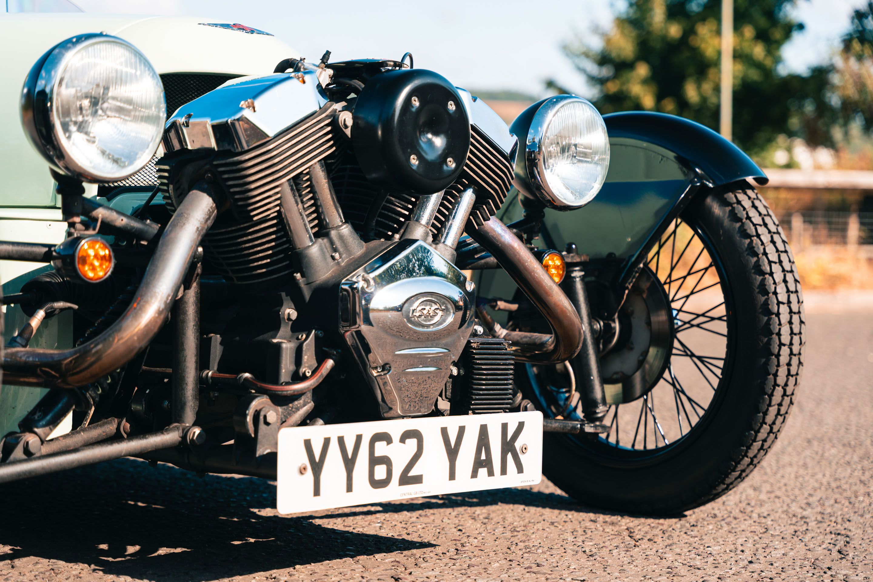 Photo 10 of 12 of 2012 Morgan 3 Wheeler (2.0-litre S&S V-twin)