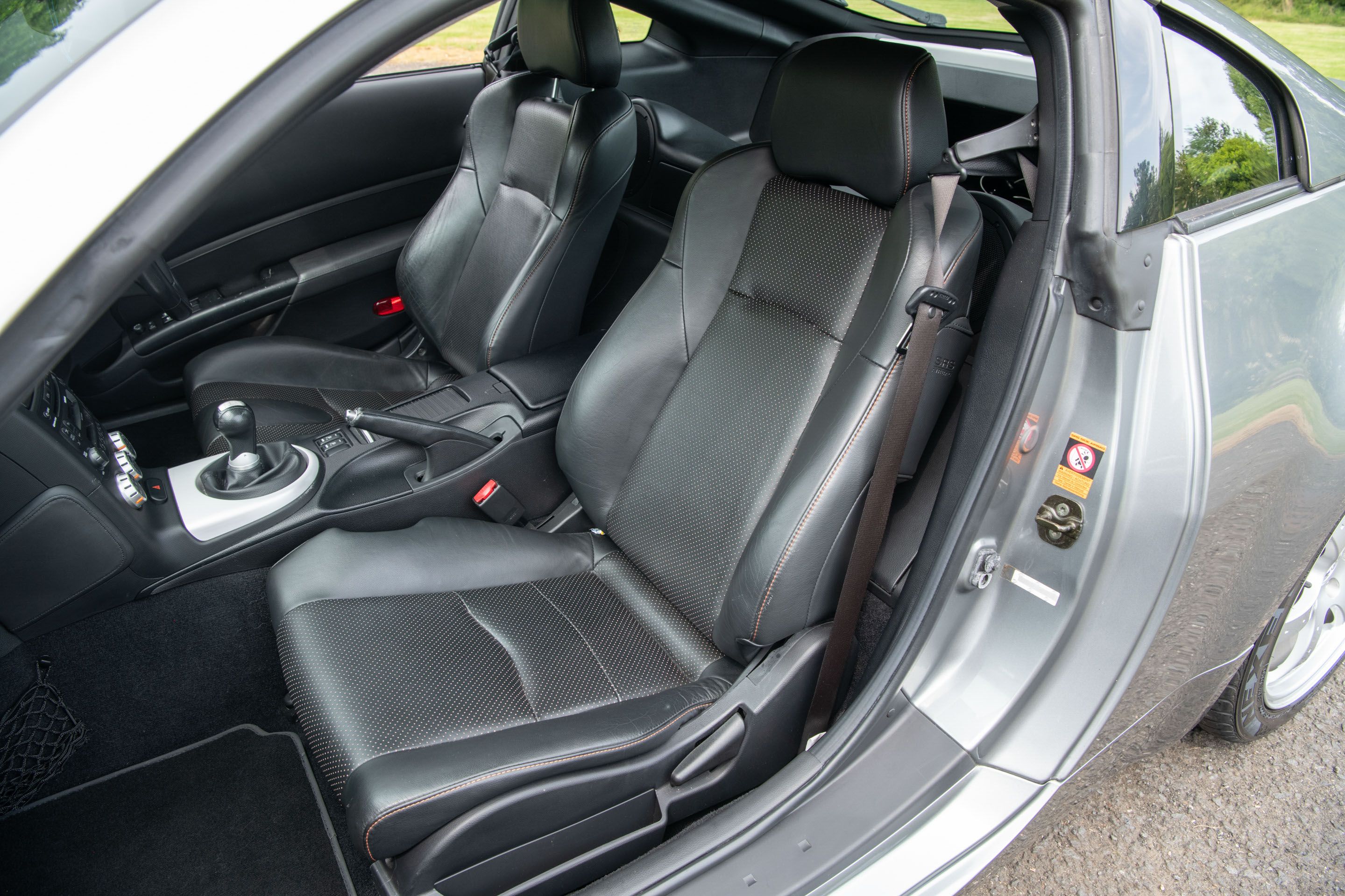 Photo 9 of 12 of 2007 Nissan 350Z GT