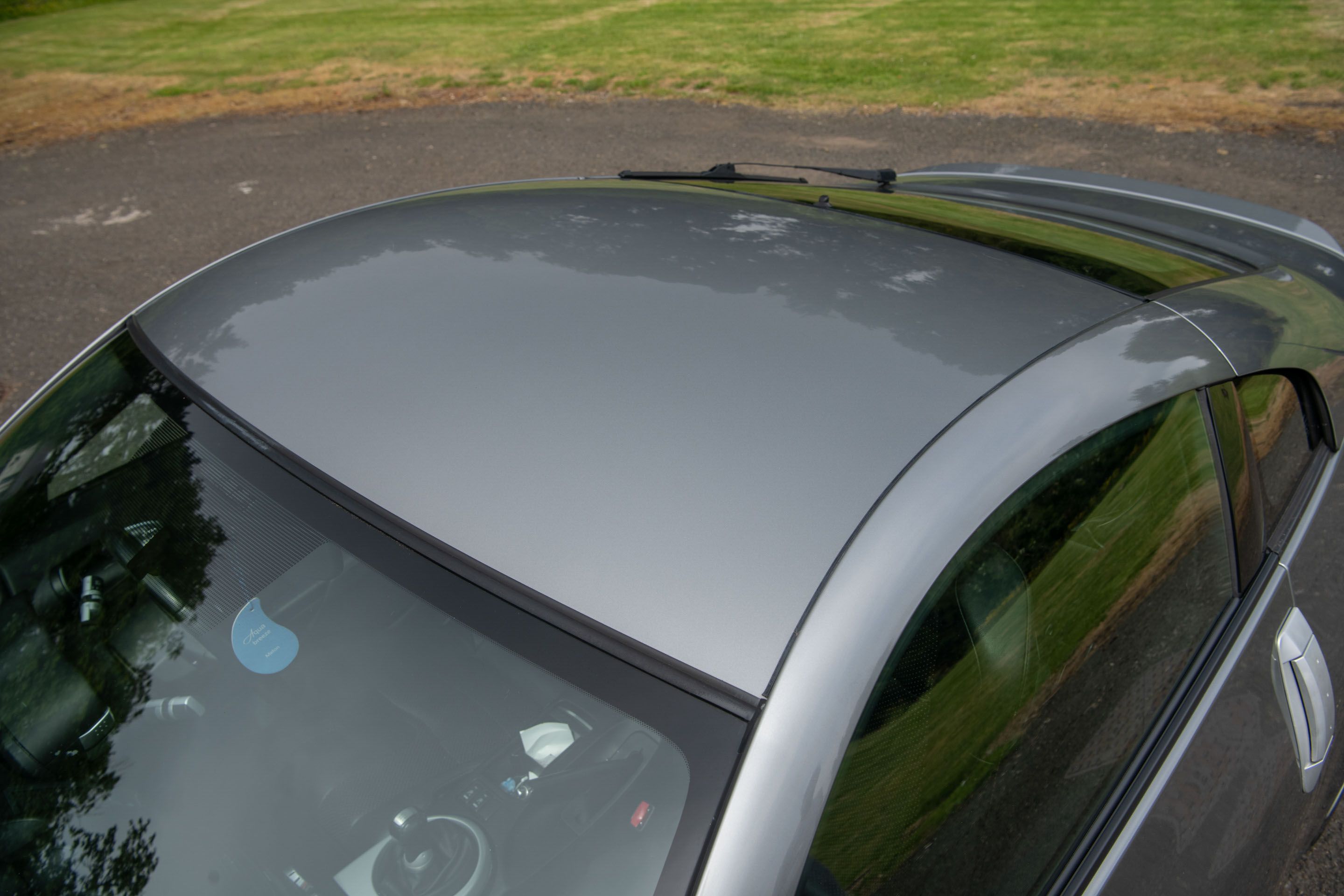 Photo 4 of 12 of 2007 Nissan 350Z GT