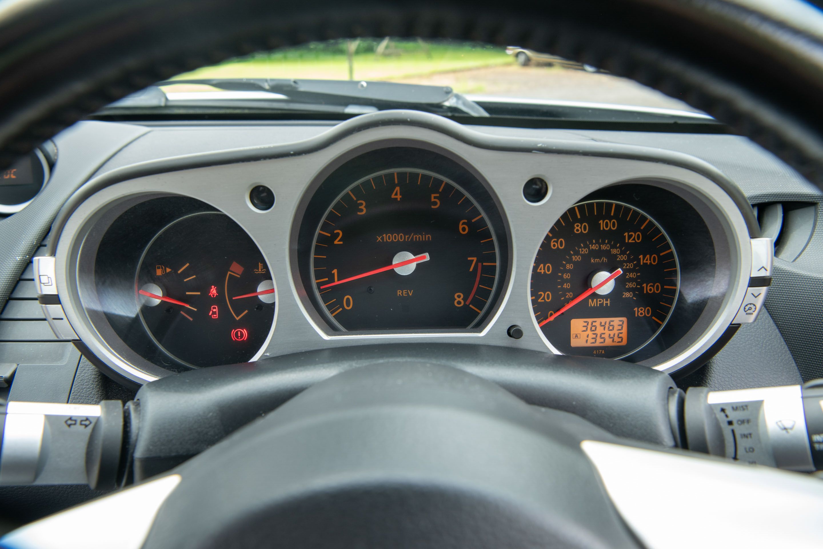 Photo 7 of 12 of 2007 Nissan 350Z GT