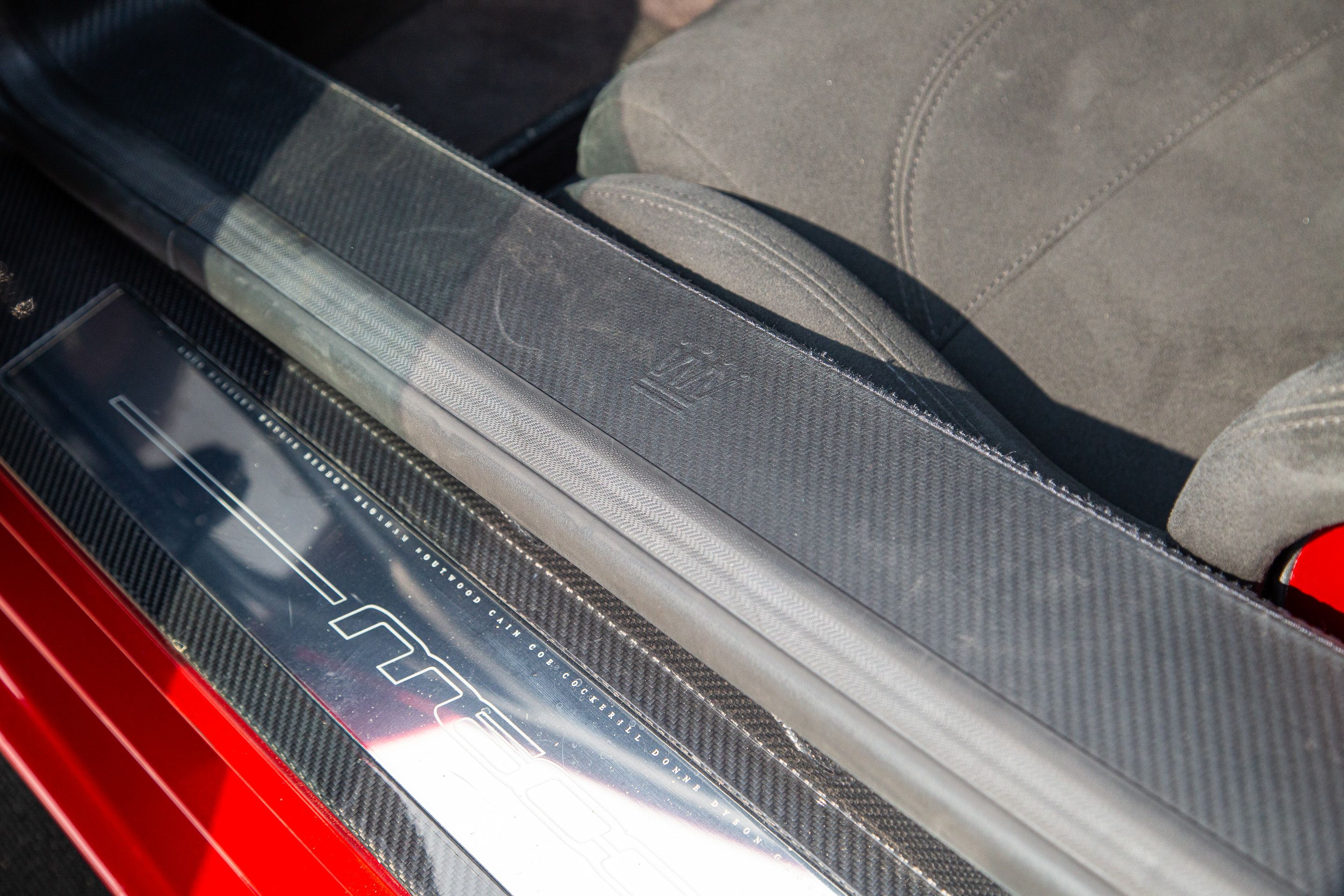 Photo 9 of 12 of 2011 Noble M600