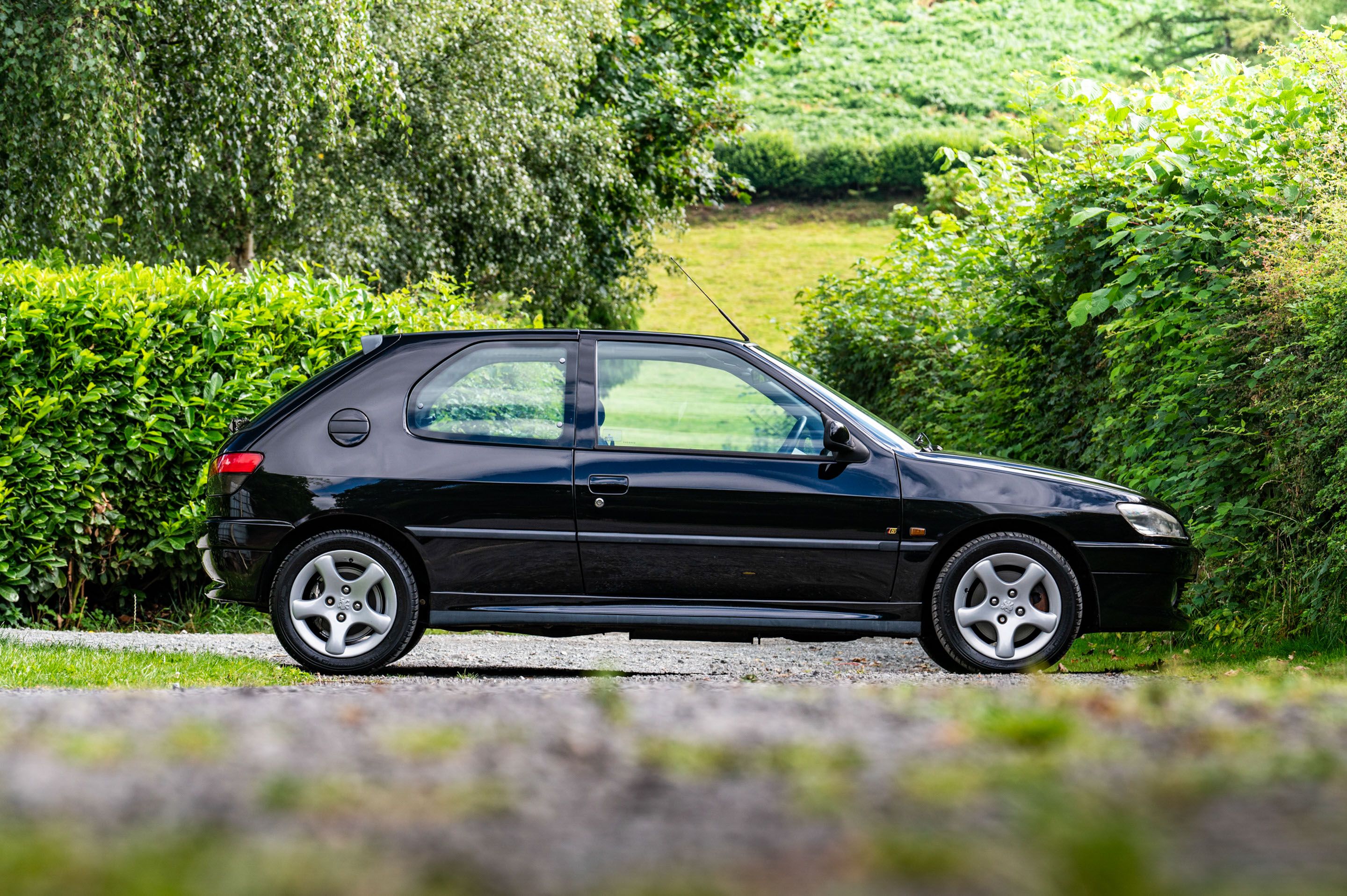 peugeot-306-gti-6-16v-S4825327