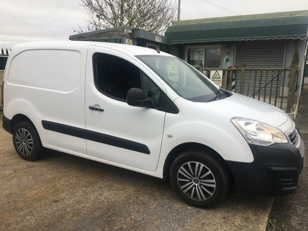 Somerton car hot sale and van