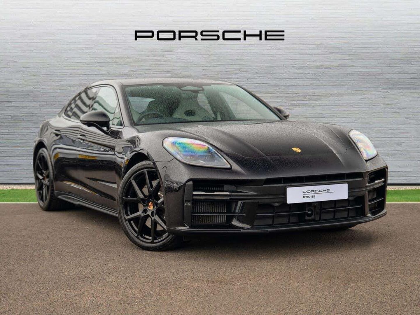 Used 2026 PORSCHE PANAMERA 4 E-HYBRID S-A for sale - PistonHeads UK