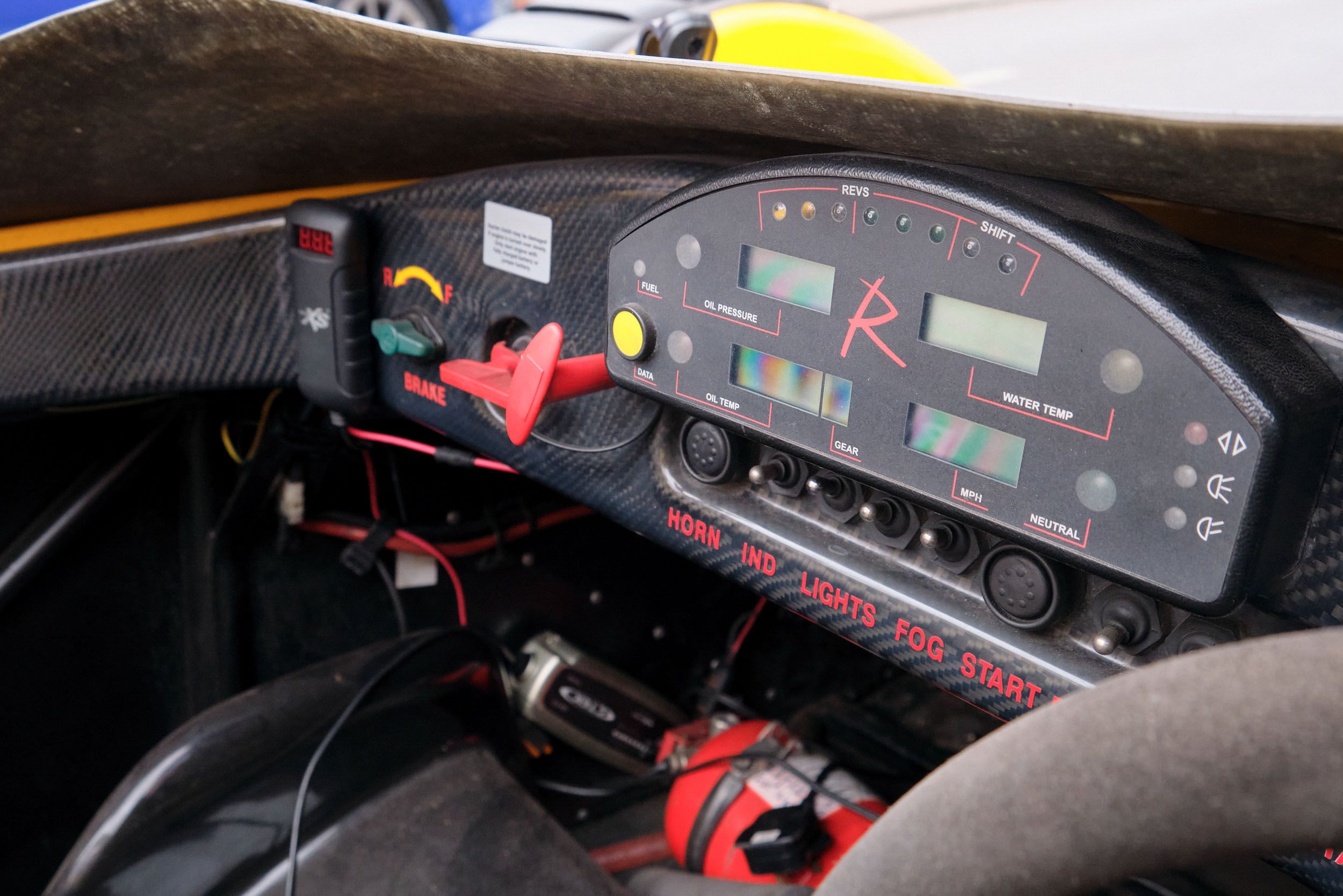 Photo 6 of 12 of 2003 Radical SR3 Supersport