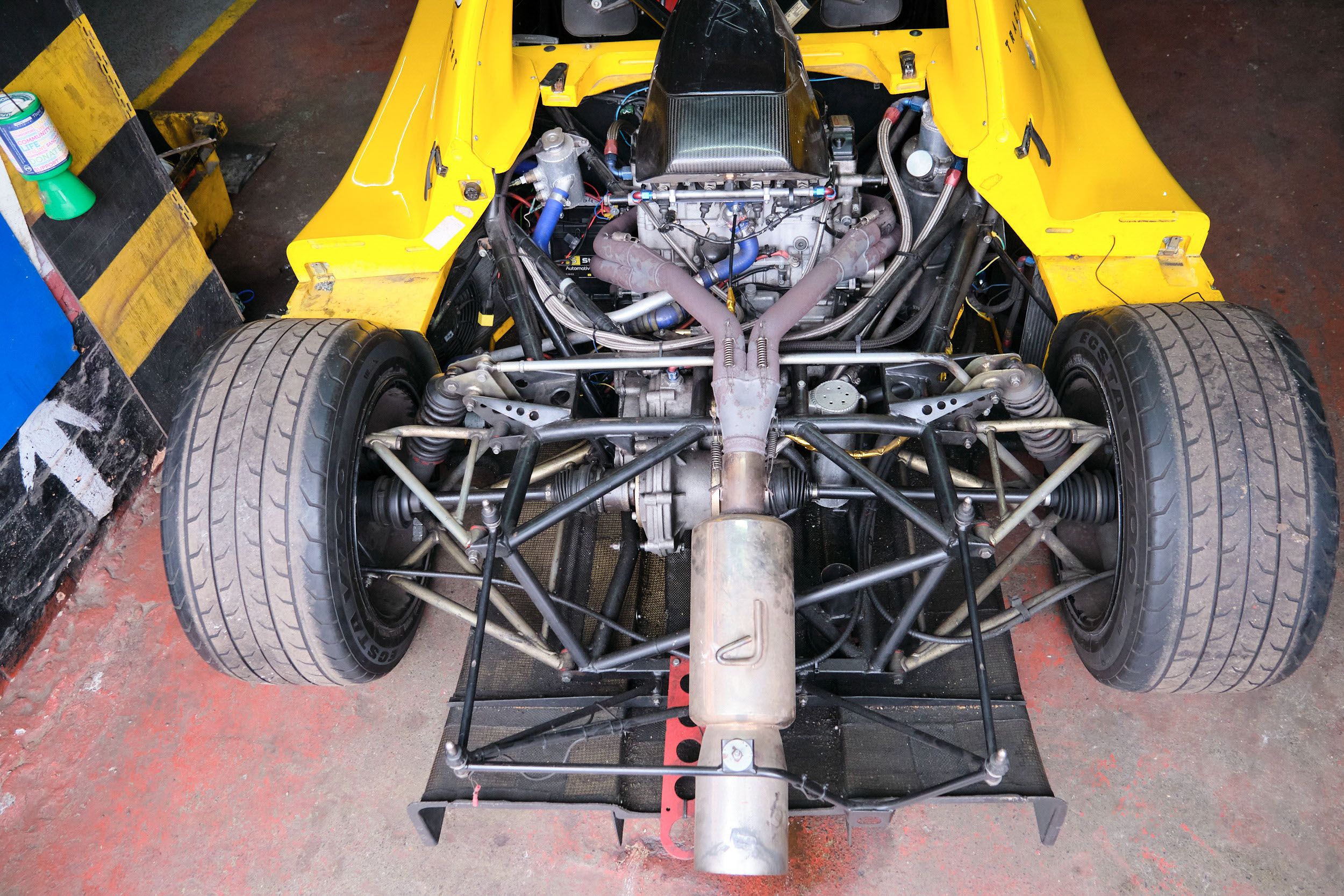 Photo 8 of 12 of 2003 Radical SR3 Supersport