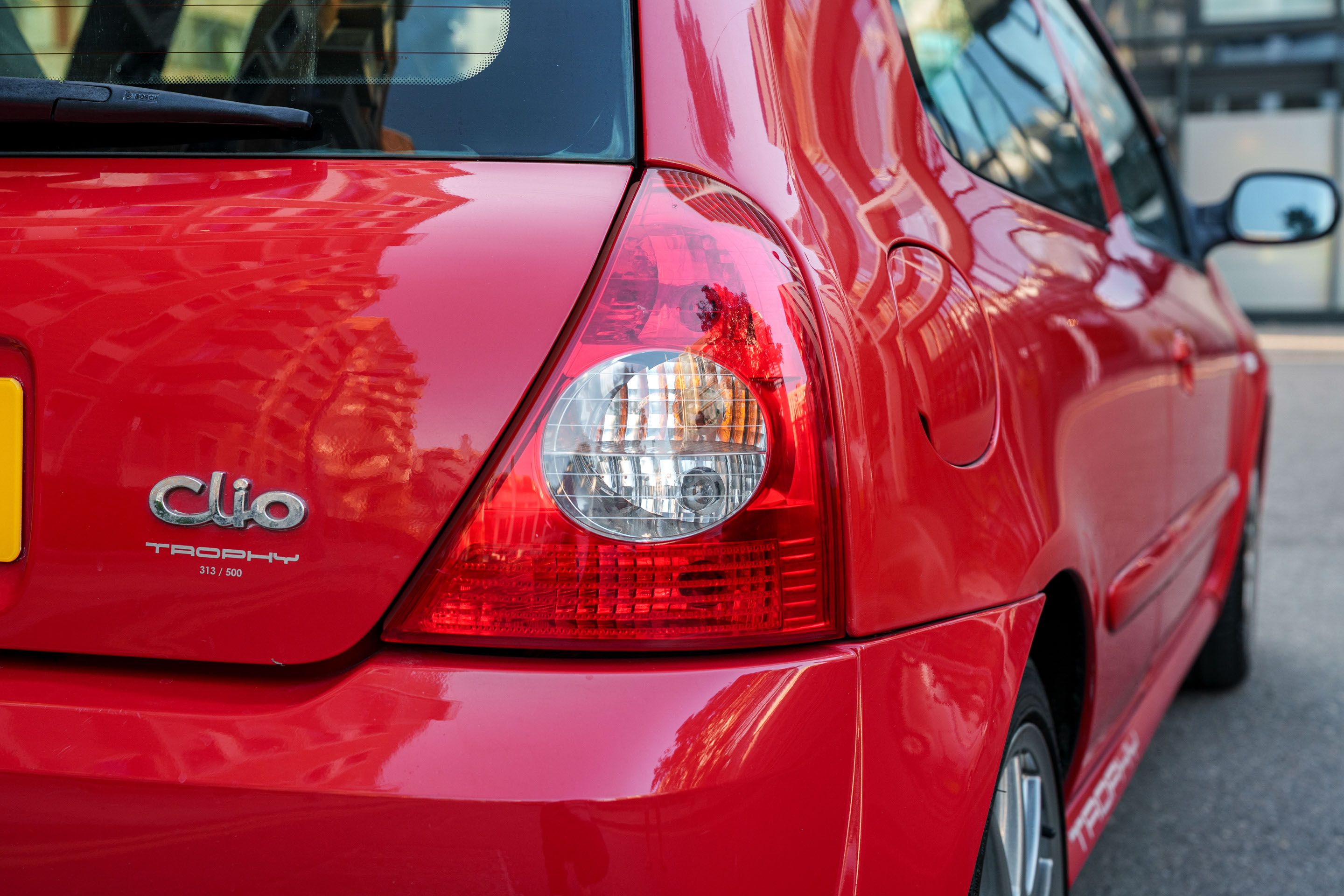 Photo 4 of 12 of 2005 Renaultsport Clio 182 Trophy
